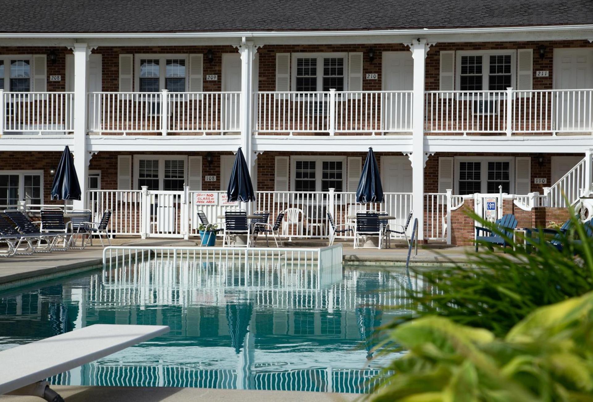 Saratoga Resort photo 7