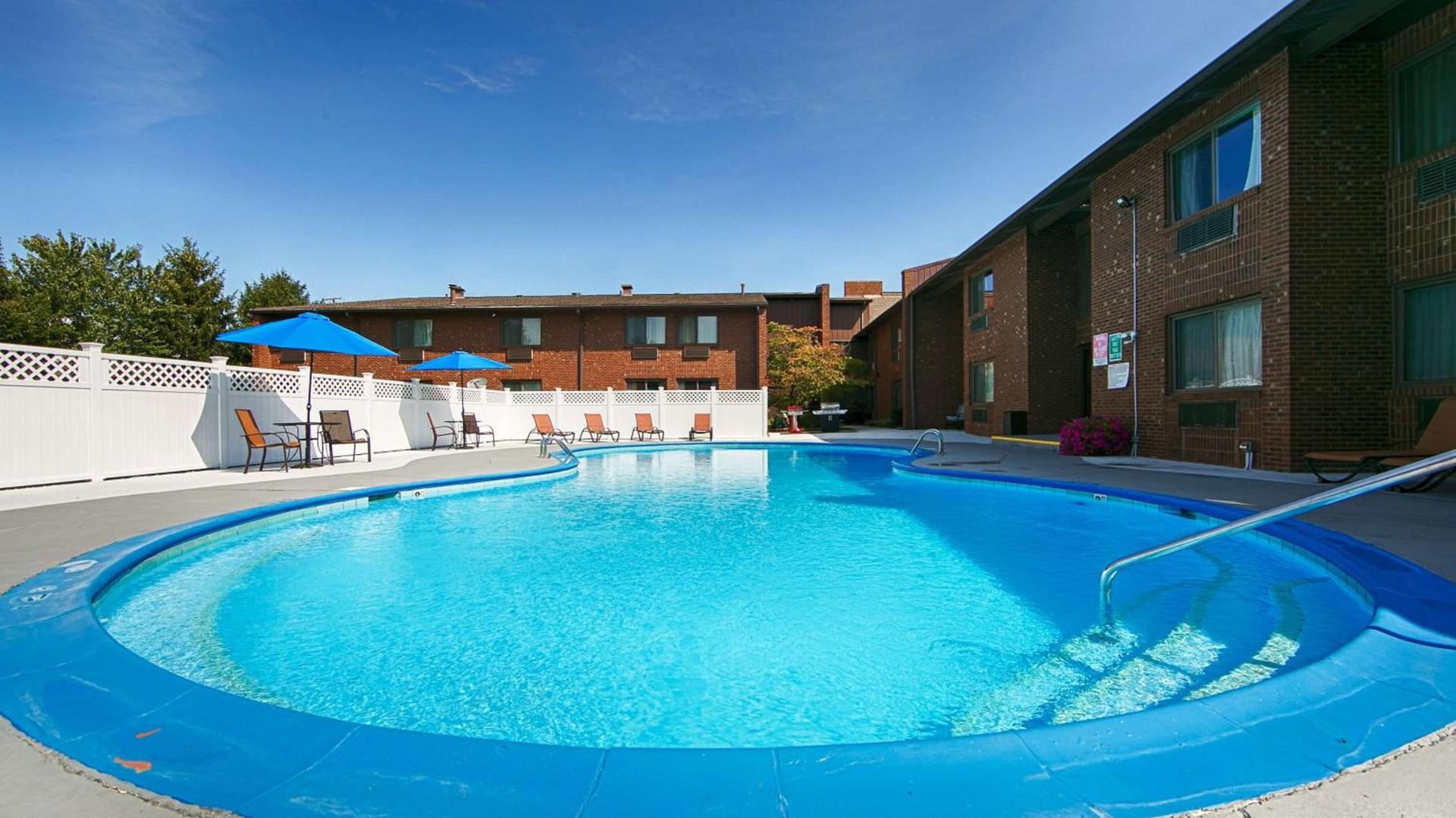 Best Western Shelbyville Lodge photo 4