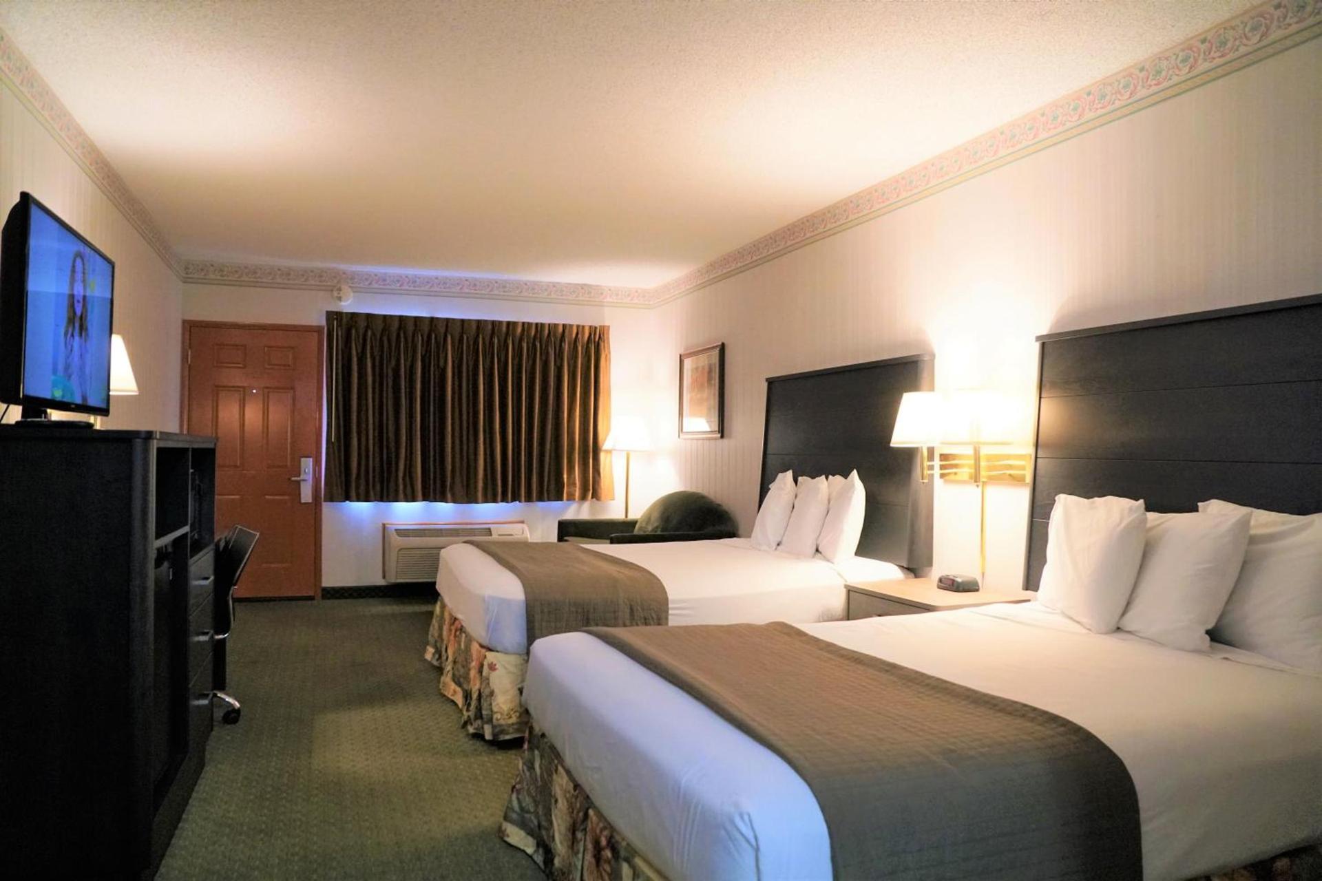 College Inn photo 2