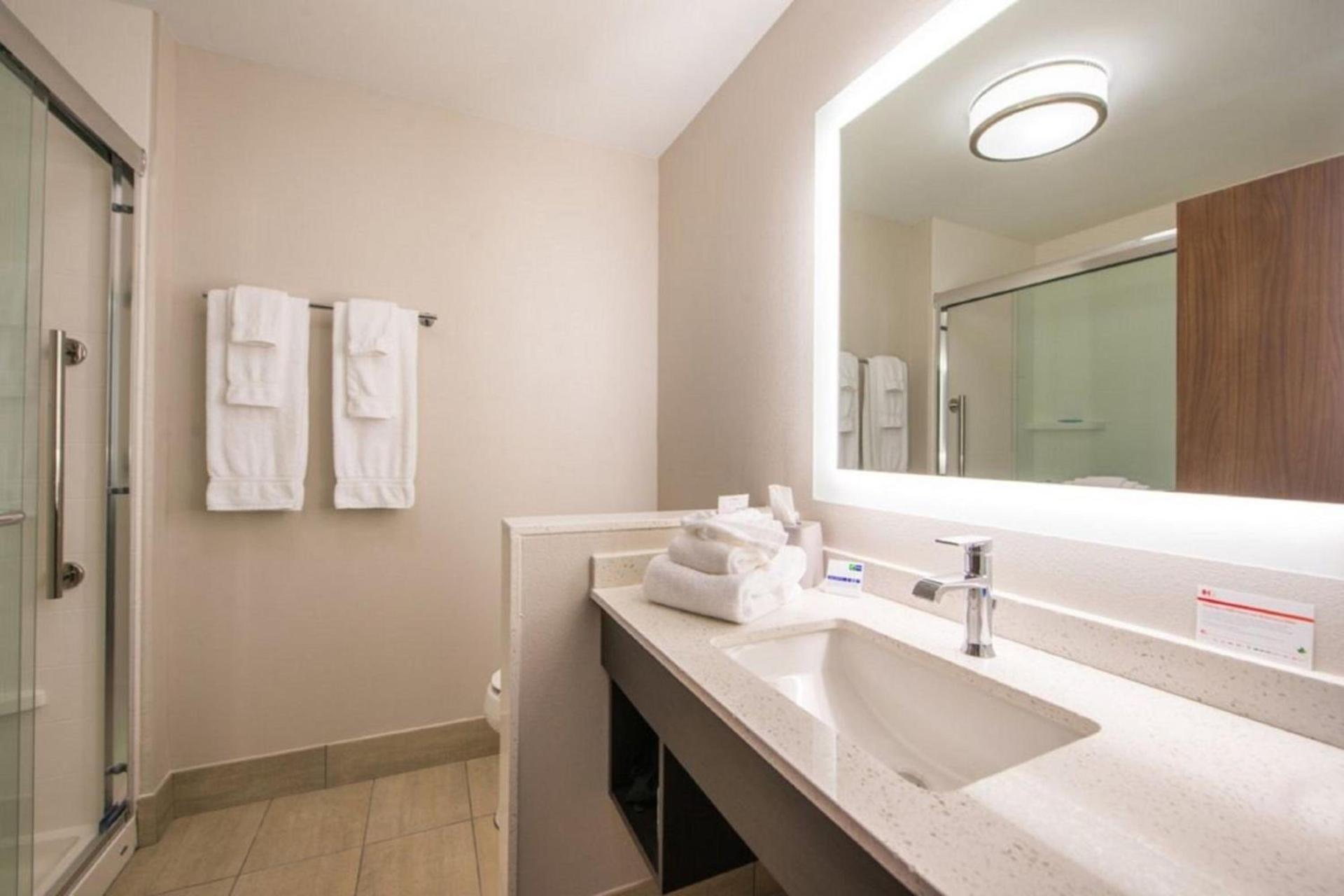 Holiday Inn Express Jacksonville East by IHG photo 24