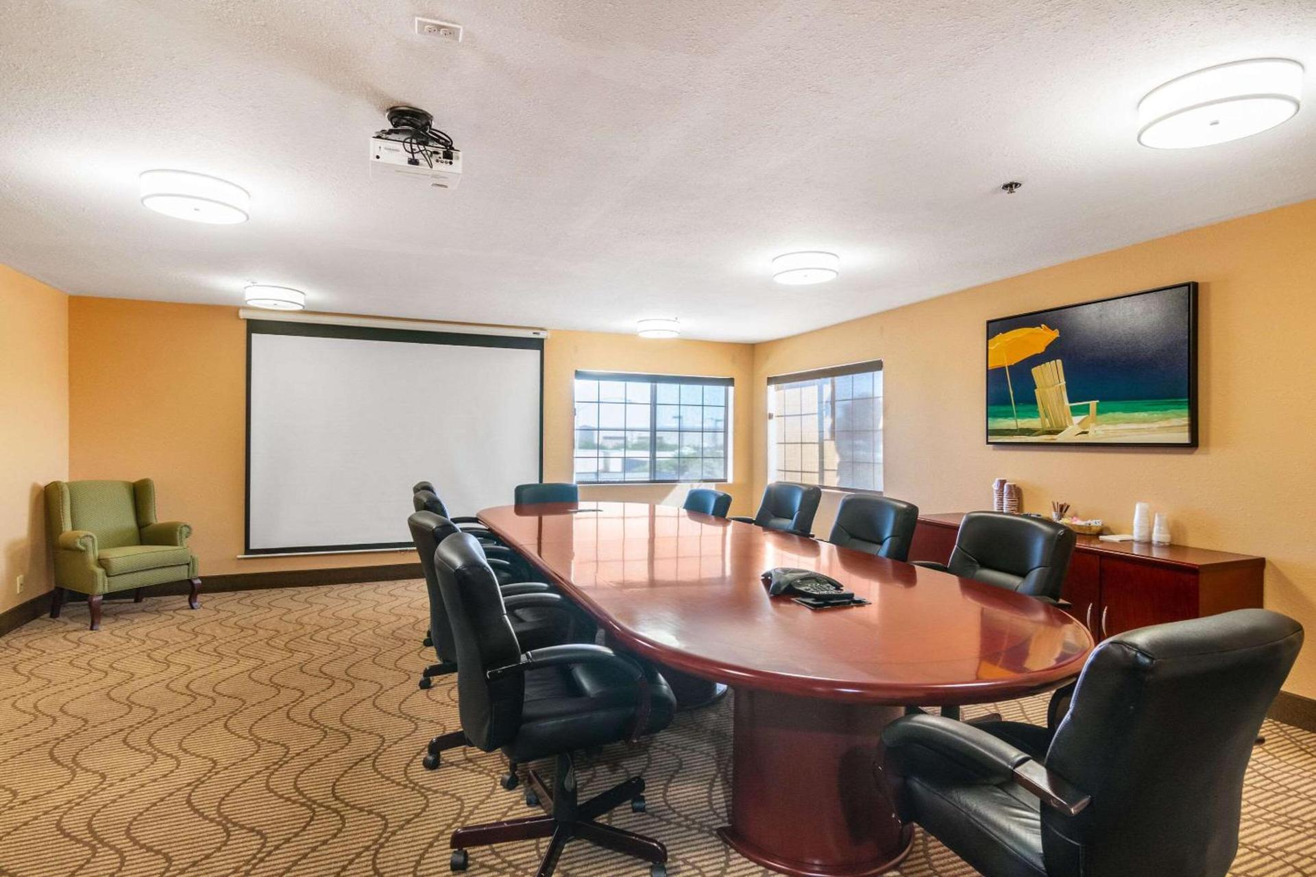 Comfort Inn & Suites Mojave photo 24