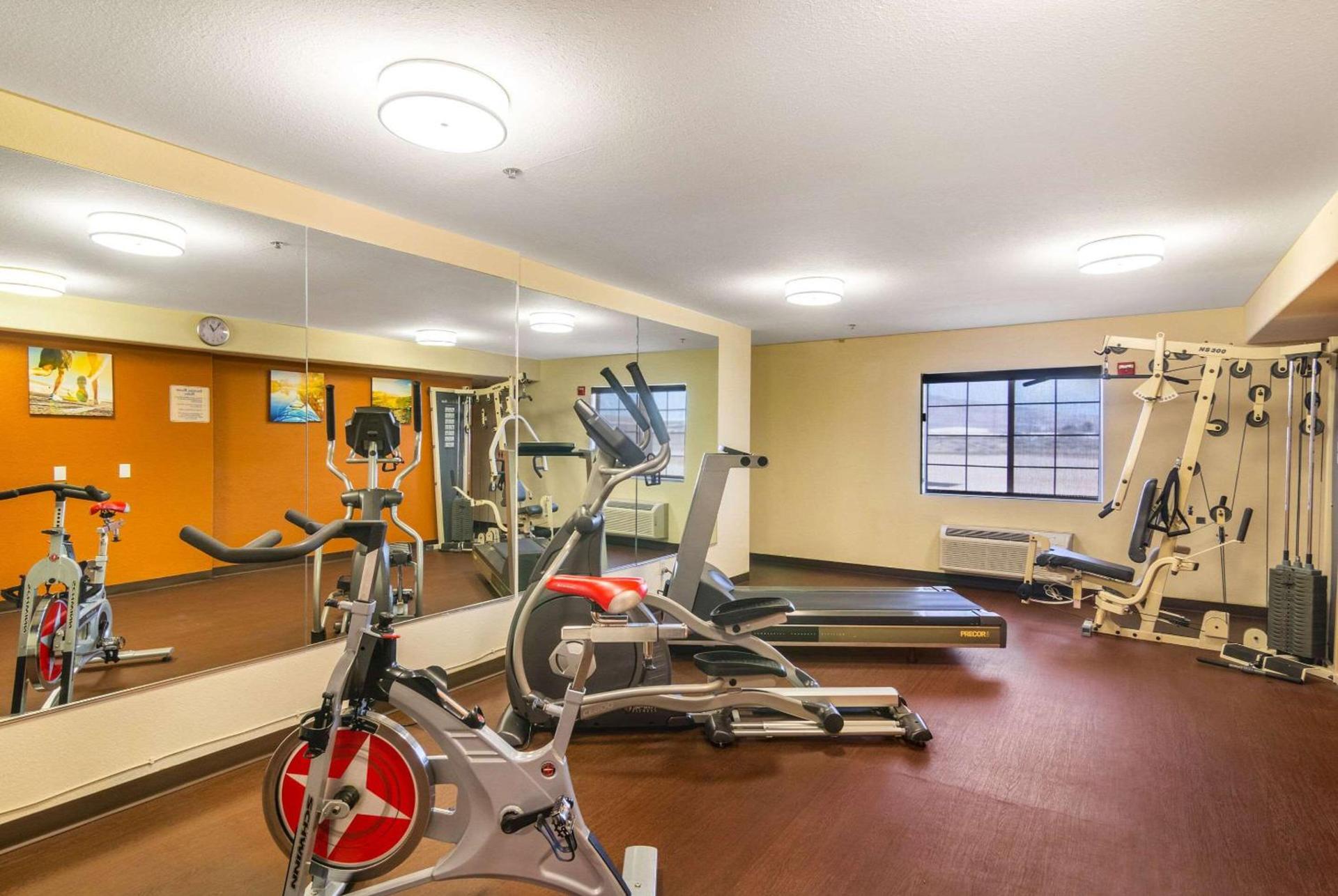 Comfort Inn & Suites Mojave photo 23
