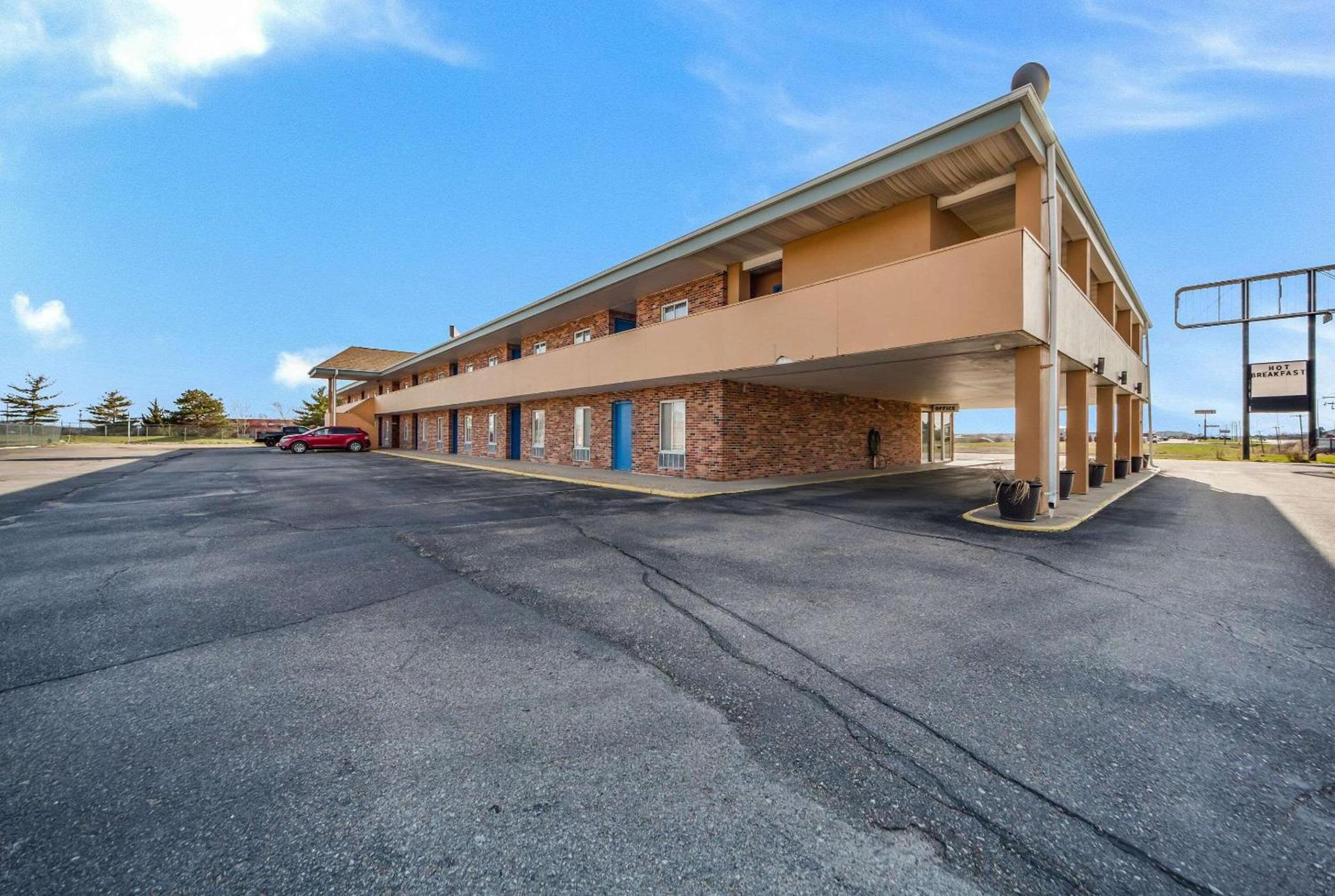 Rodeway Inn Lincoln West - University Area photo 5