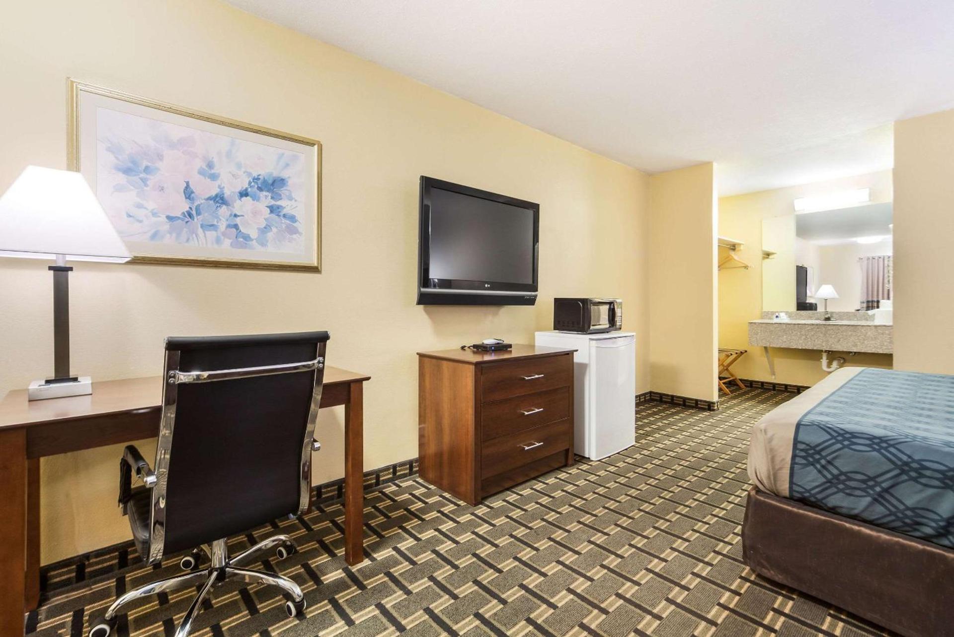 Rodeway Inn Lincoln West - University Area photo 14