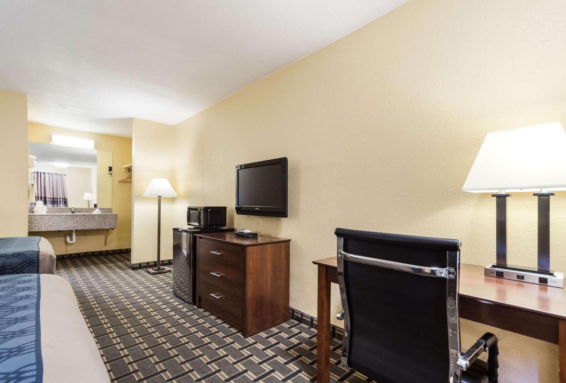 Rodeway Inn Lincoln West - University Area photo 18