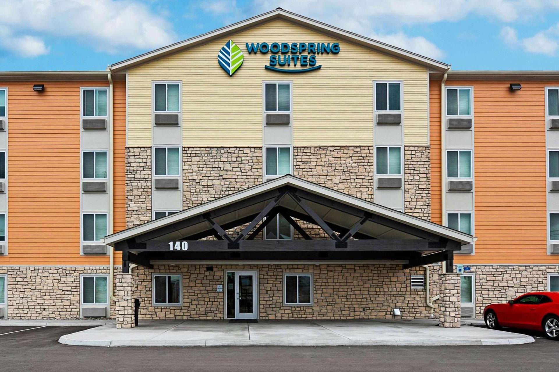 WoodSpring Suites Reno Sparks photo 2