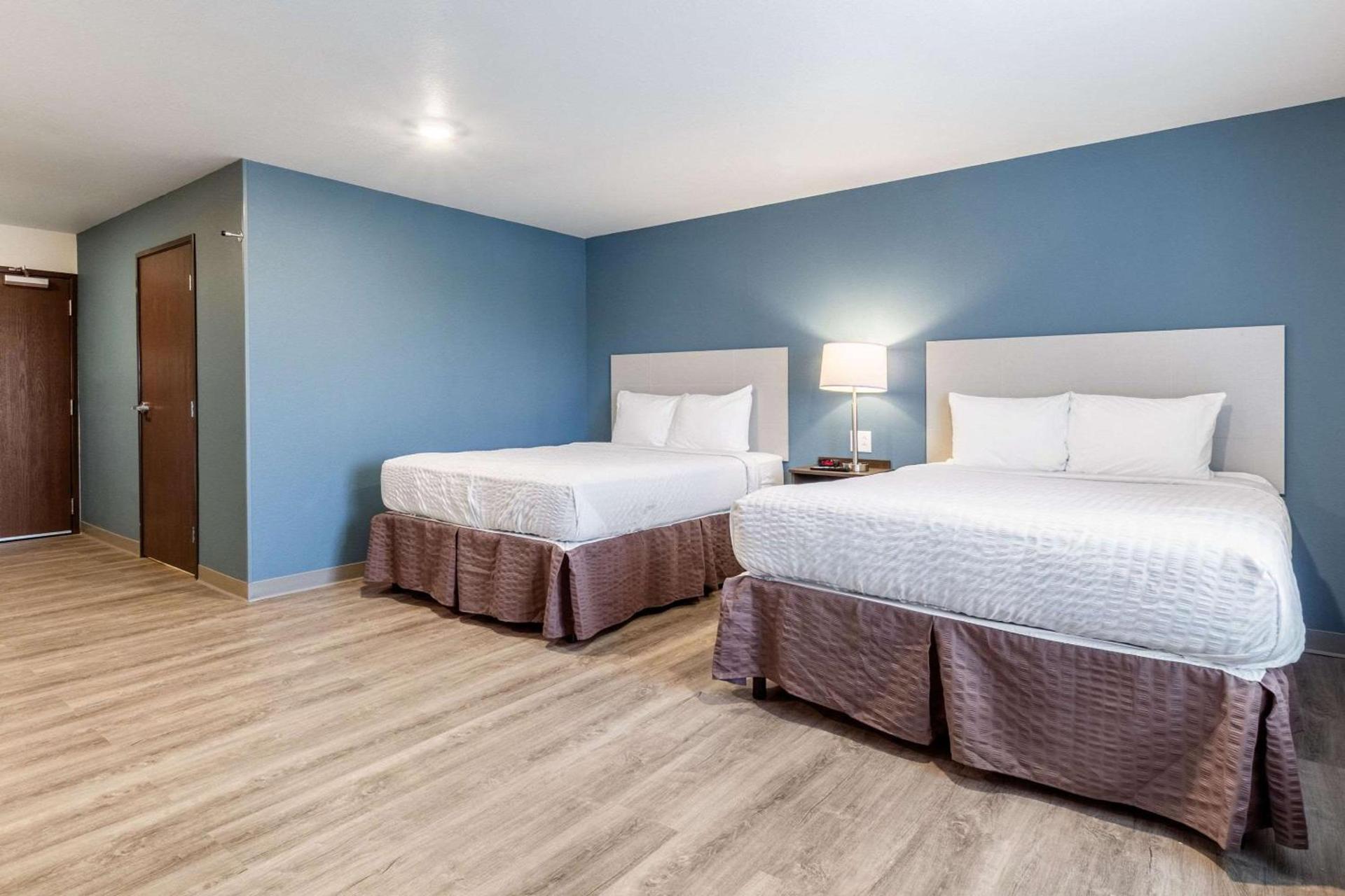WoodSpring Suites Indianapolis Castleton photo 18