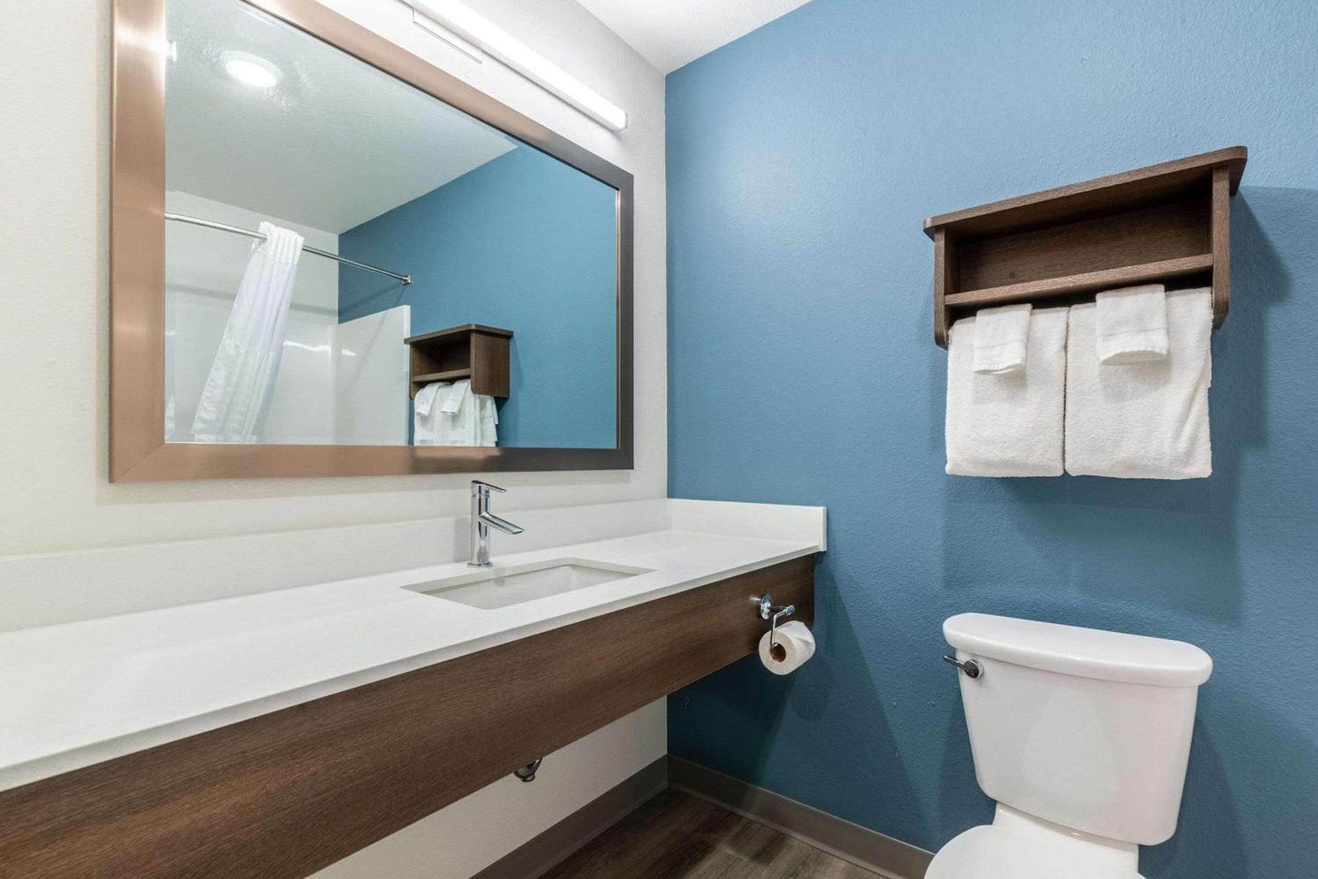 WoodSpring Suites Indianapolis Castleton photo 30