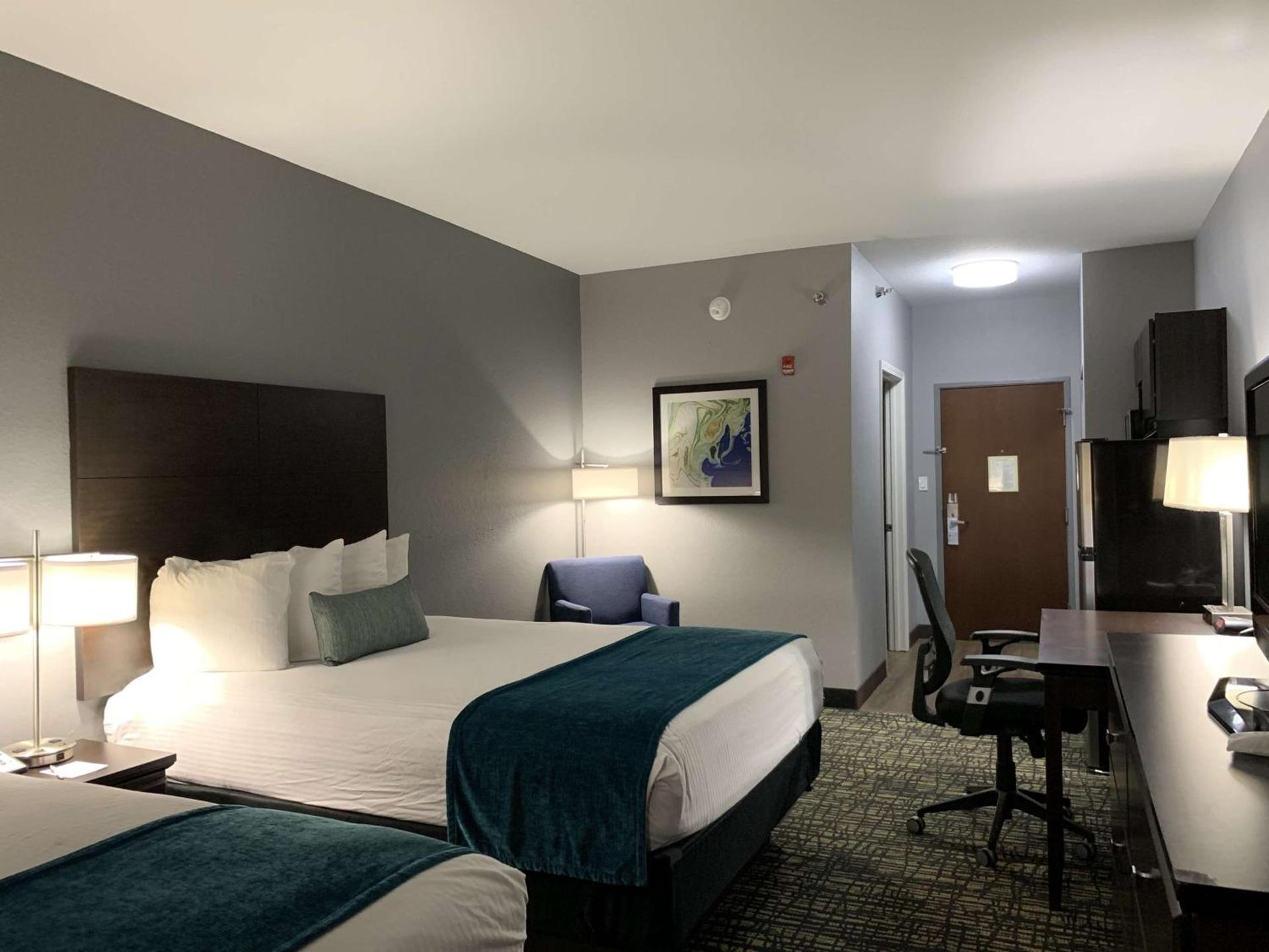 Best Western Plus Olive Branch Hotel & Suites photo 5
