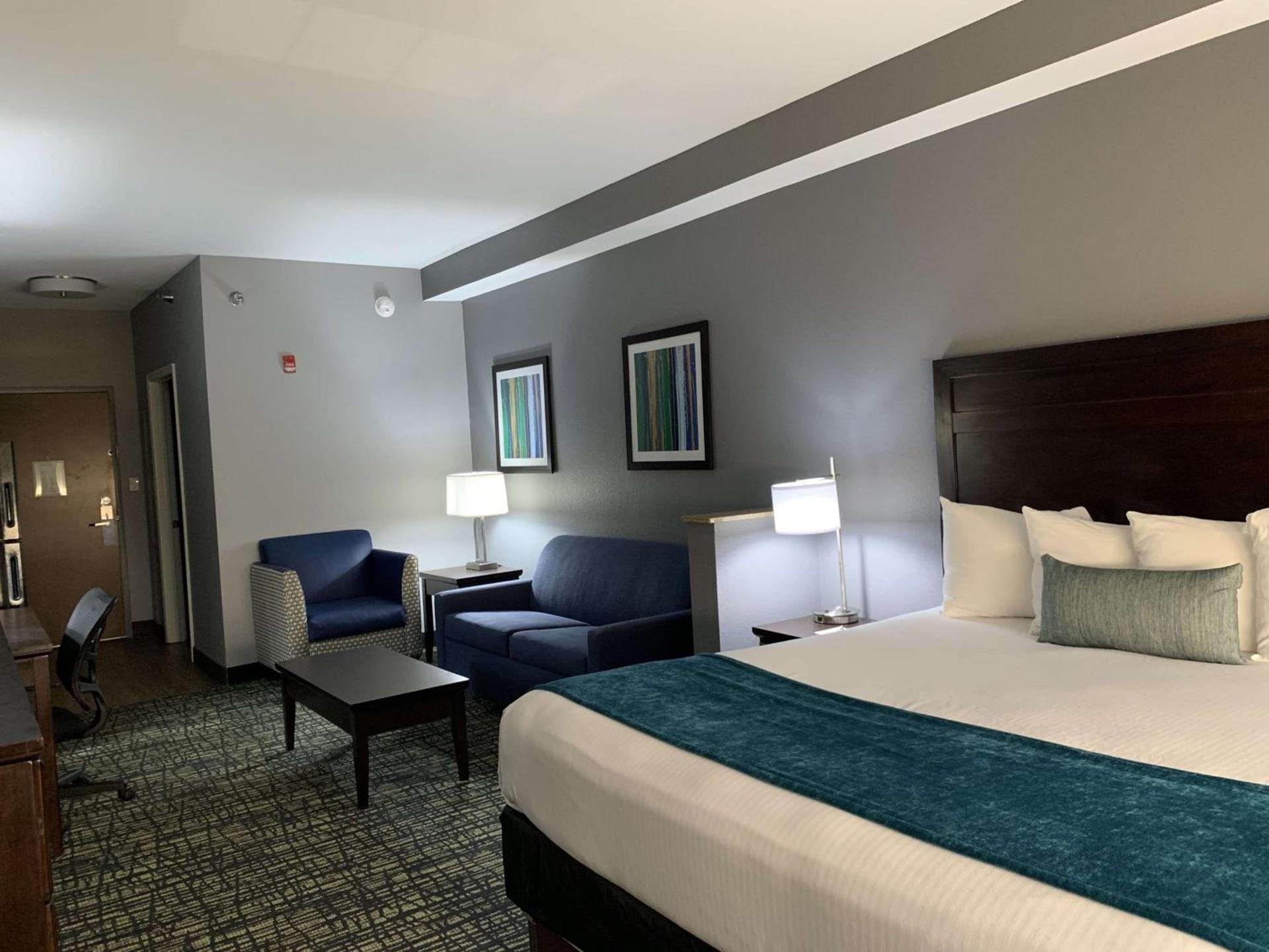 Best Western Plus Olive Branch Hotel & Suites photo 23