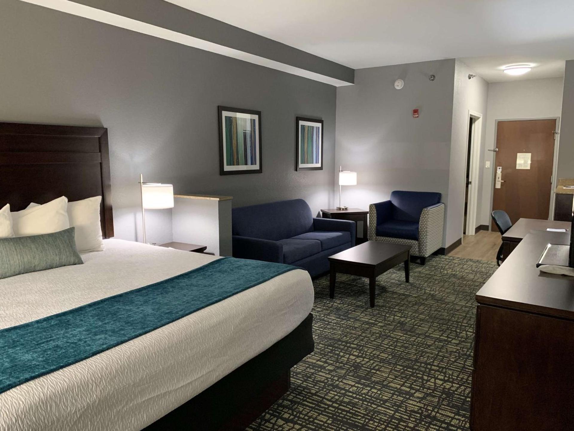 Best Western Plus Olive Branch Hotel & Suites photo 8