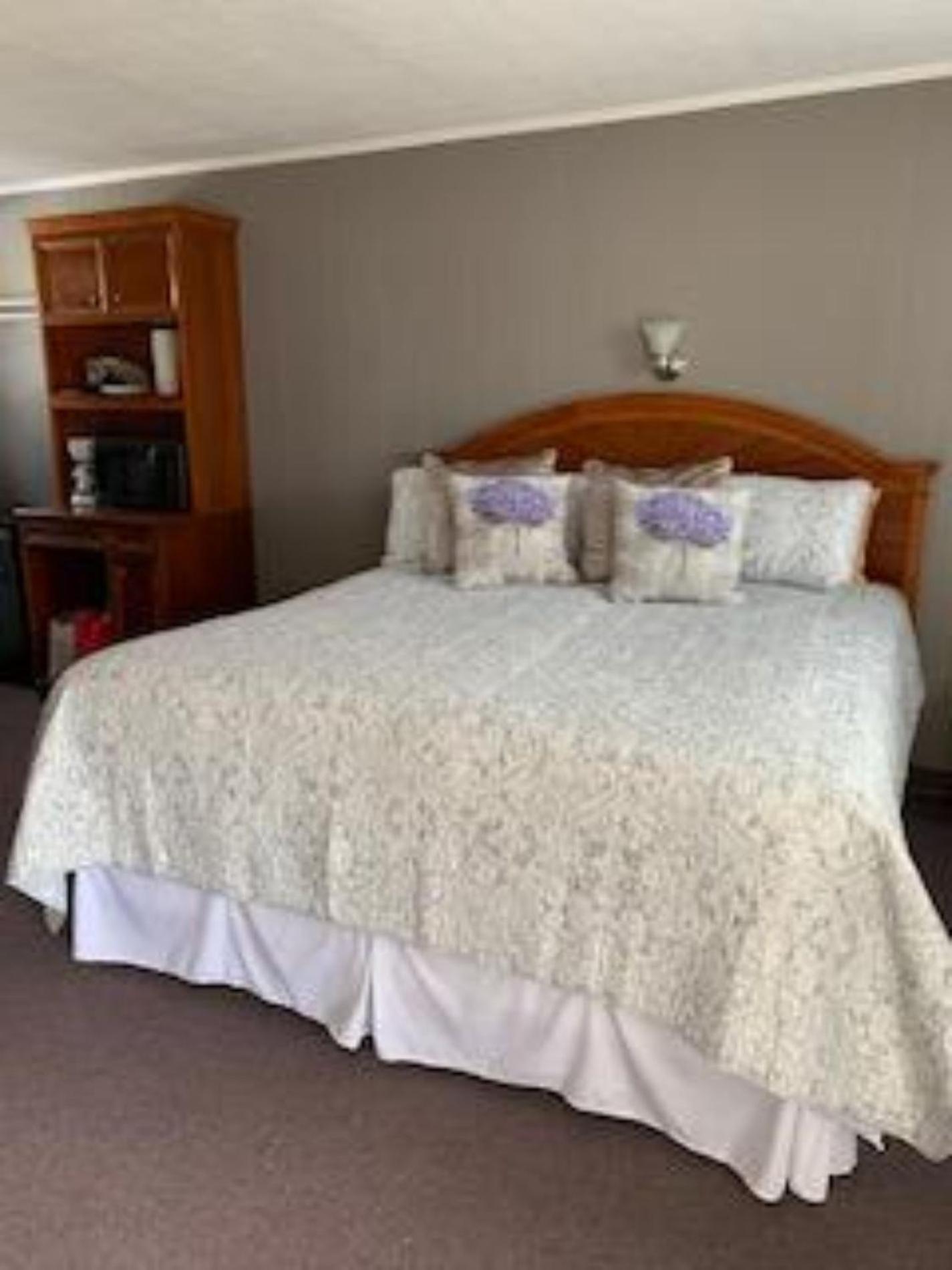 Yankee Trail Motel photo 11