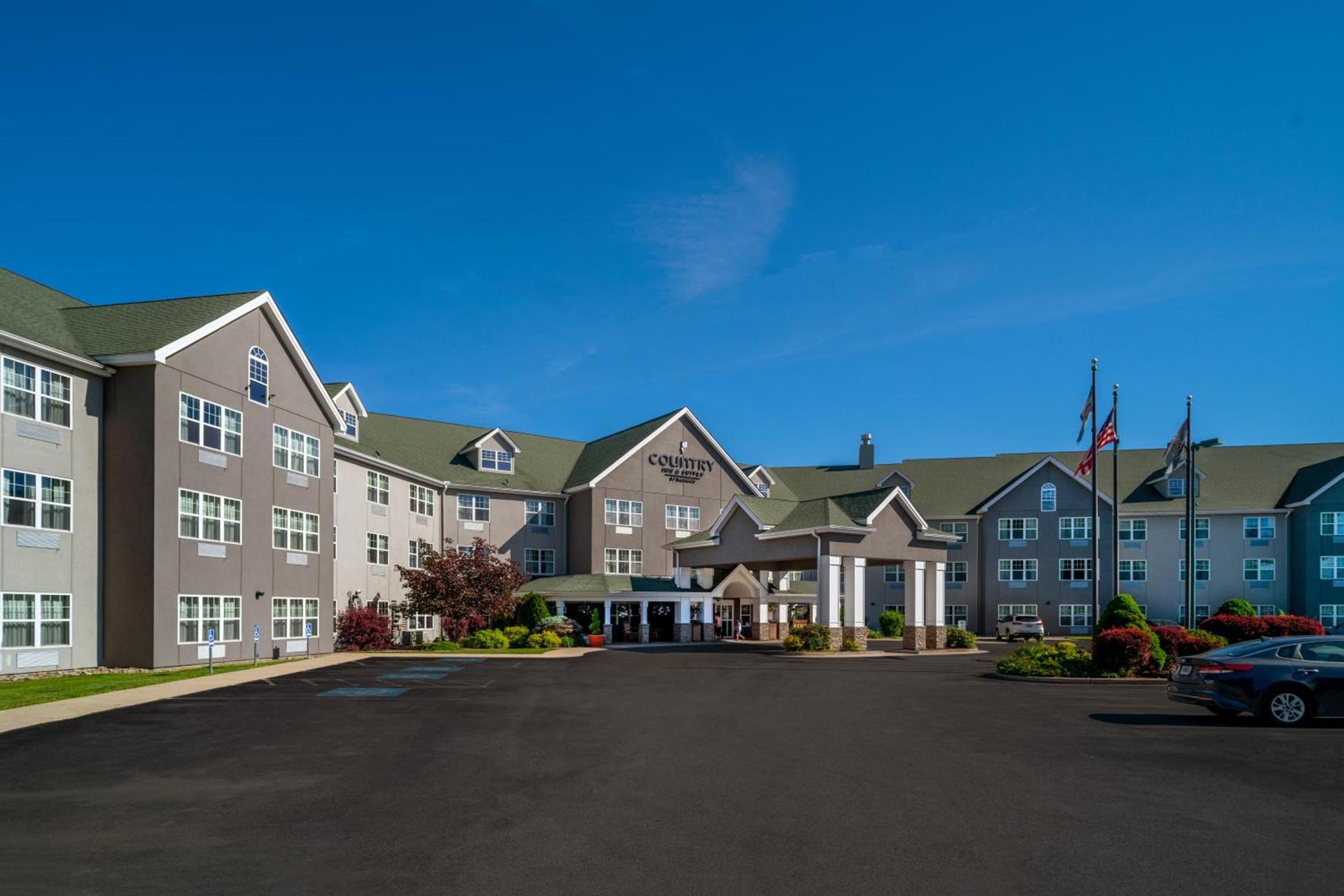 Country Inn & Suites by Radisson, Beckley, WV photo 34