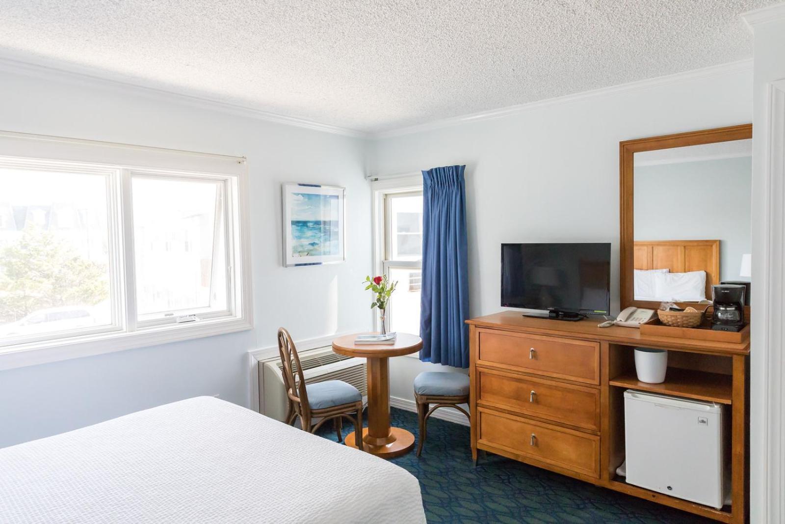 Sea Crest Inn photo 18