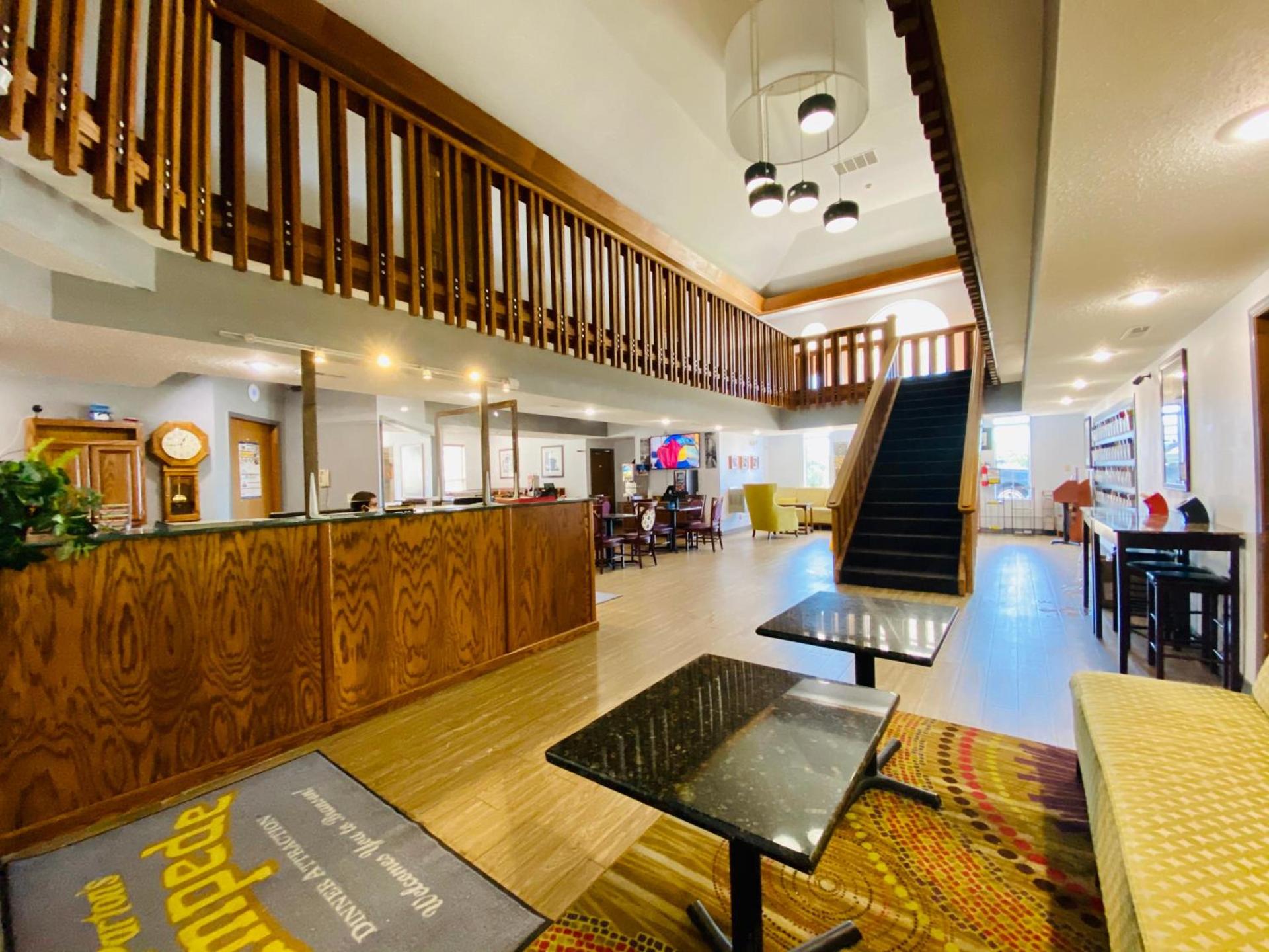 Howard Johnson by Wyndham Branson Theatre District photo 74