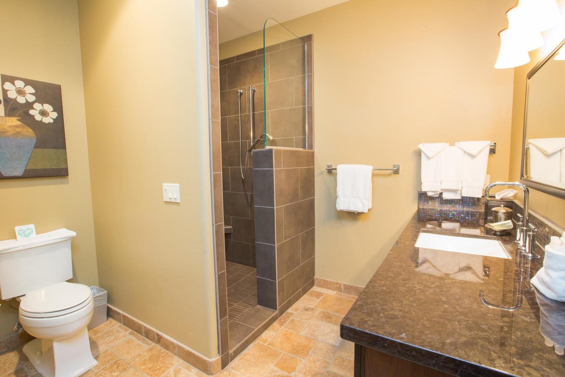 Columbia Cliff Villas photo 11