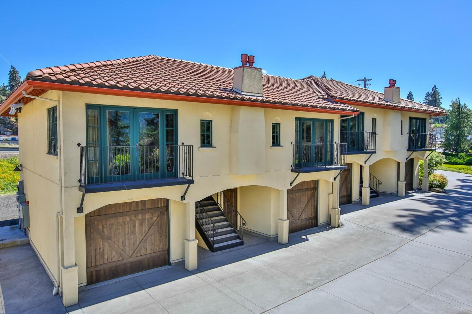 Columbia Cliff Villas photo 23