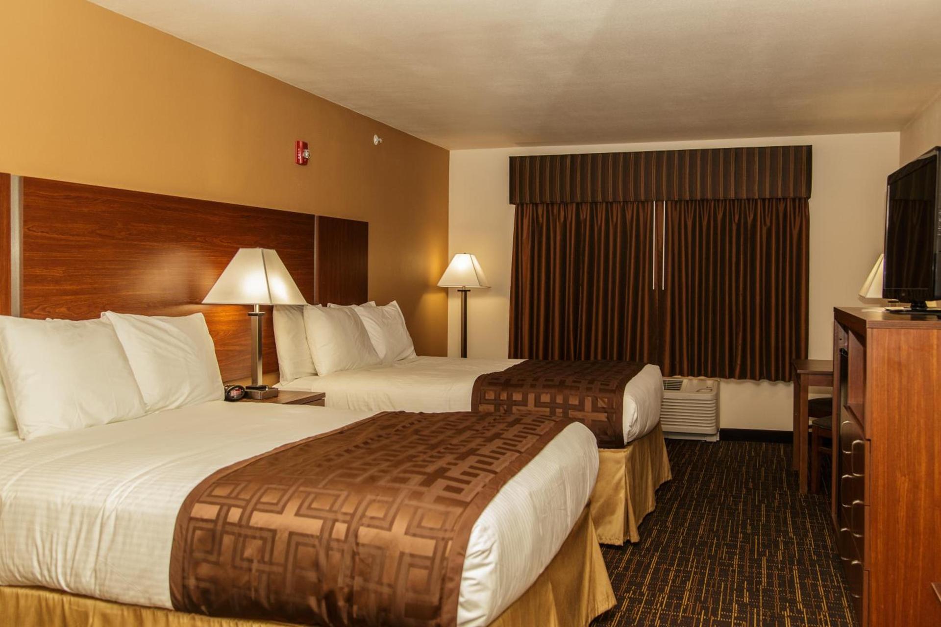 Richland Inn and Suites photo 4