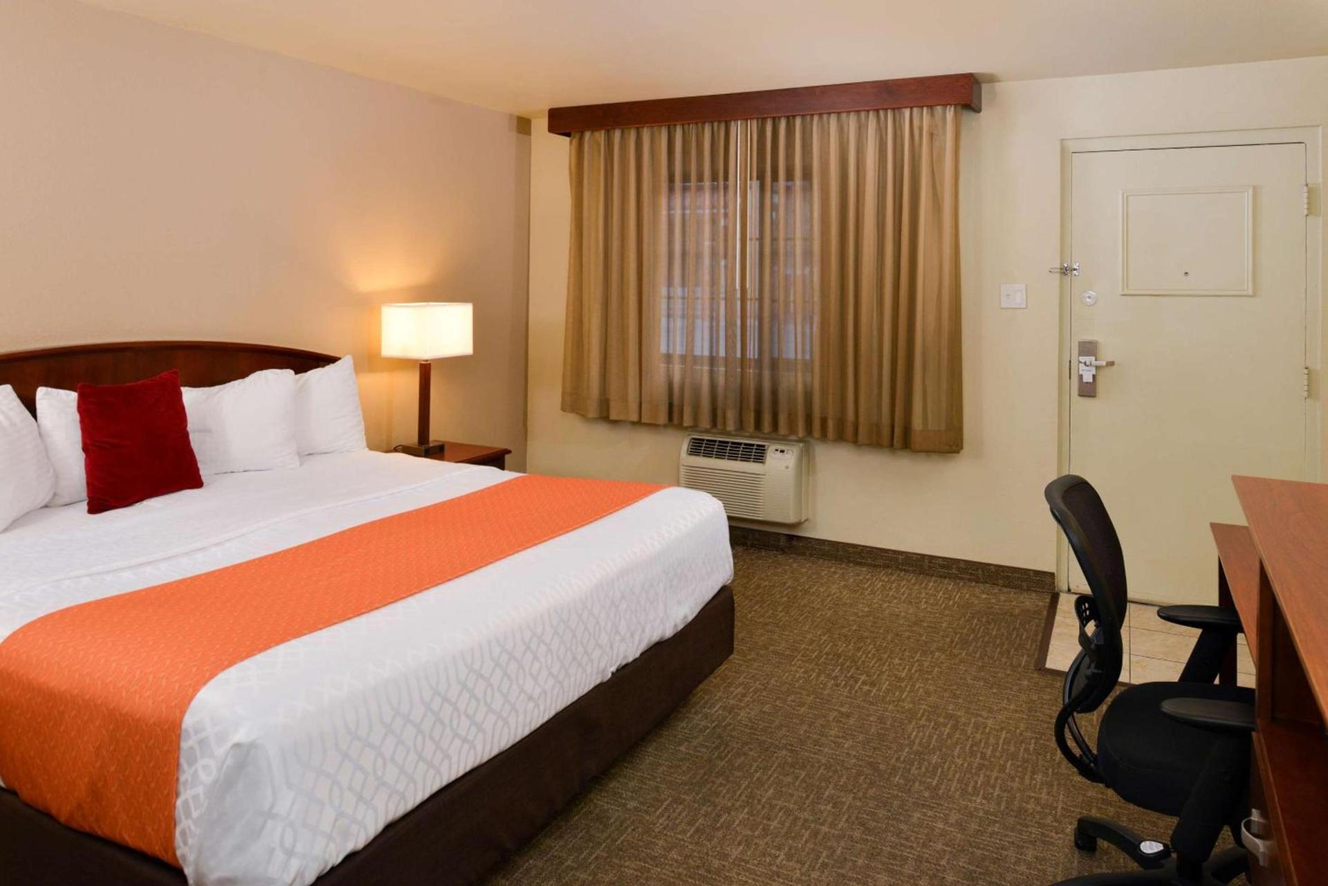 The Buxton, BW Signature Collection by Best Western photo 40