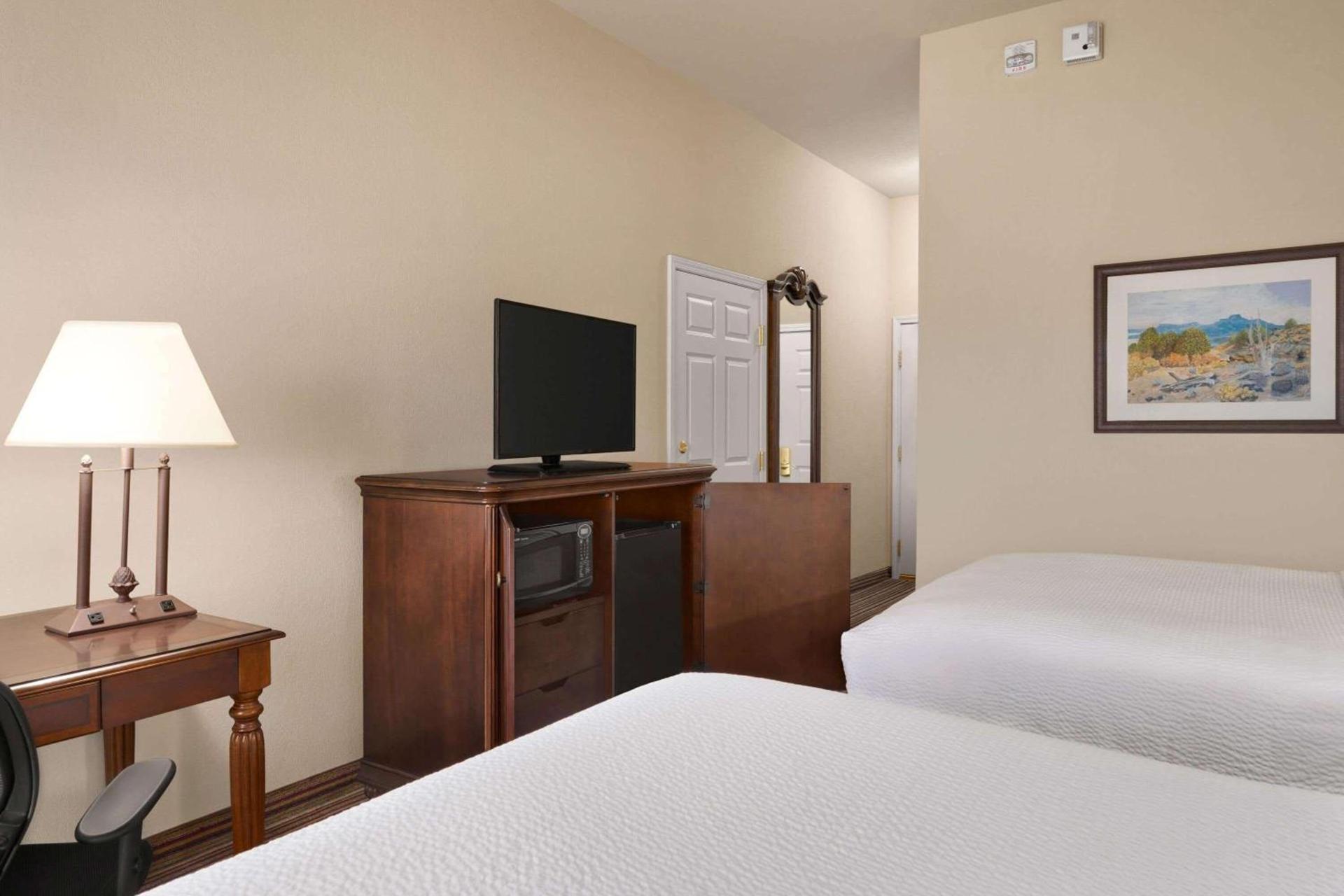 La Quinta by Wyndham Trinidad photo 22