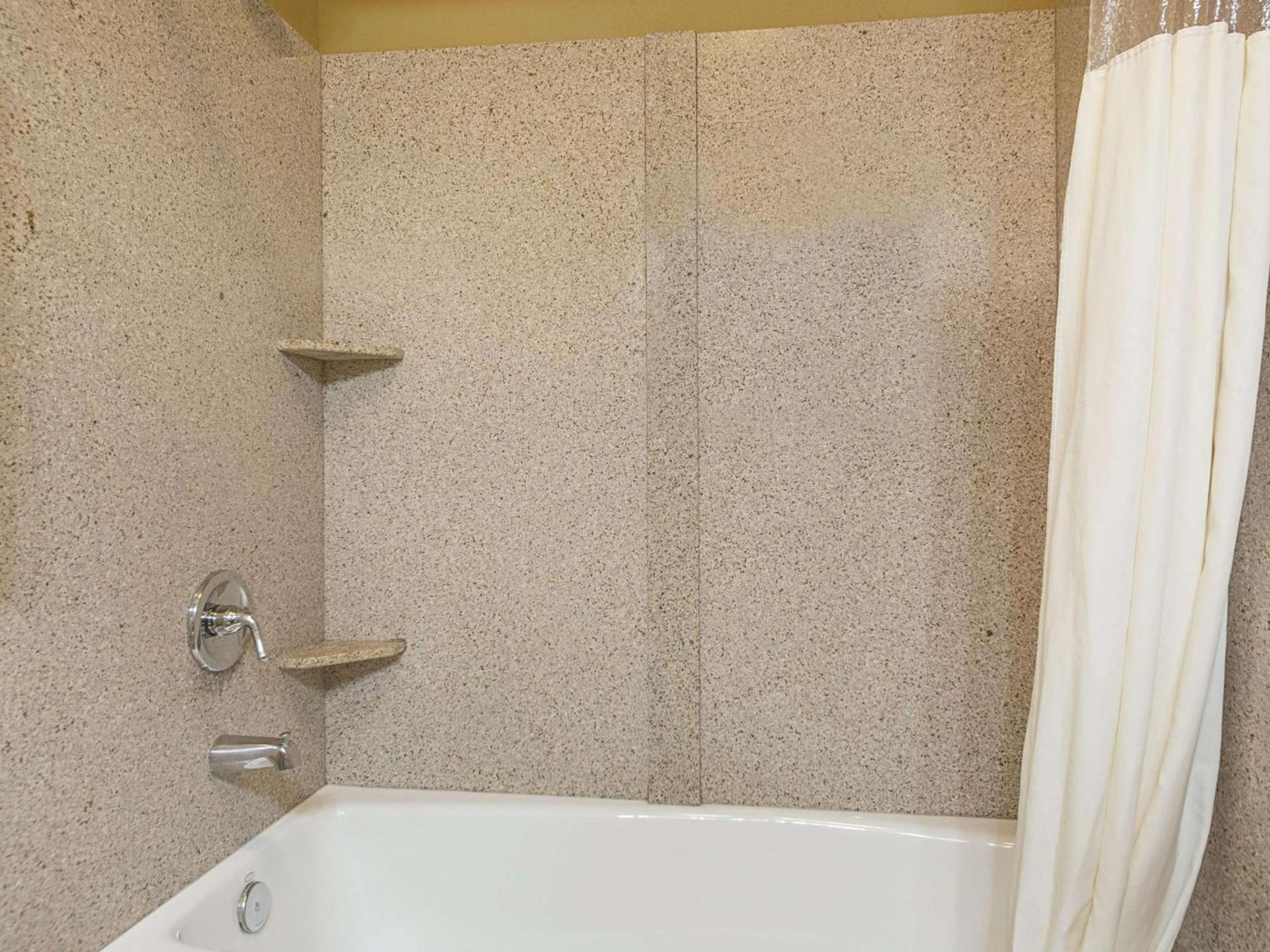 La Quinta by Wyndham Trinidad photo 49