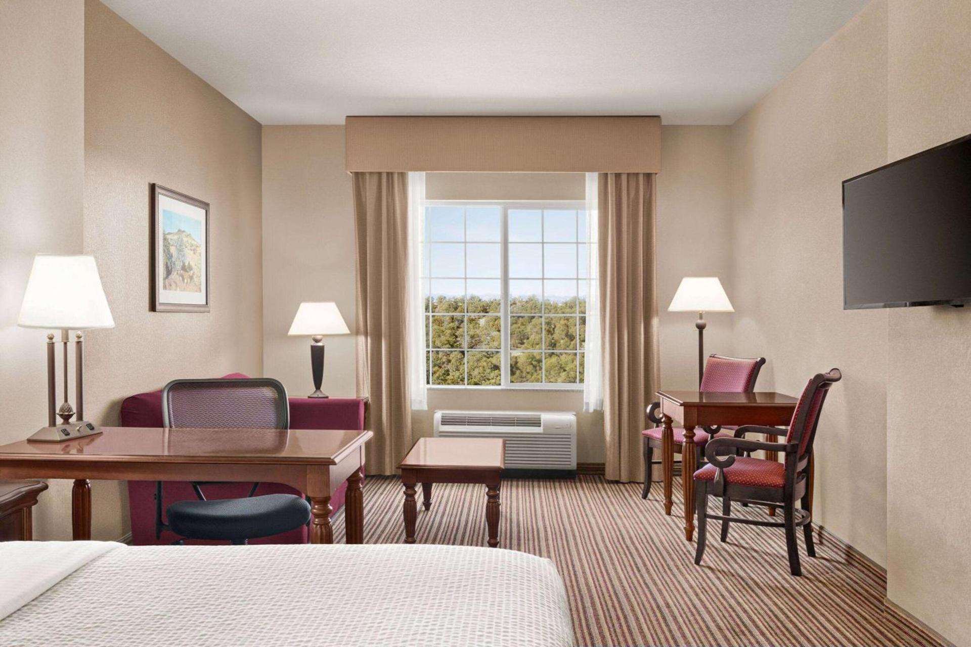 La Quinta by Wyndham Trinidad photo 14