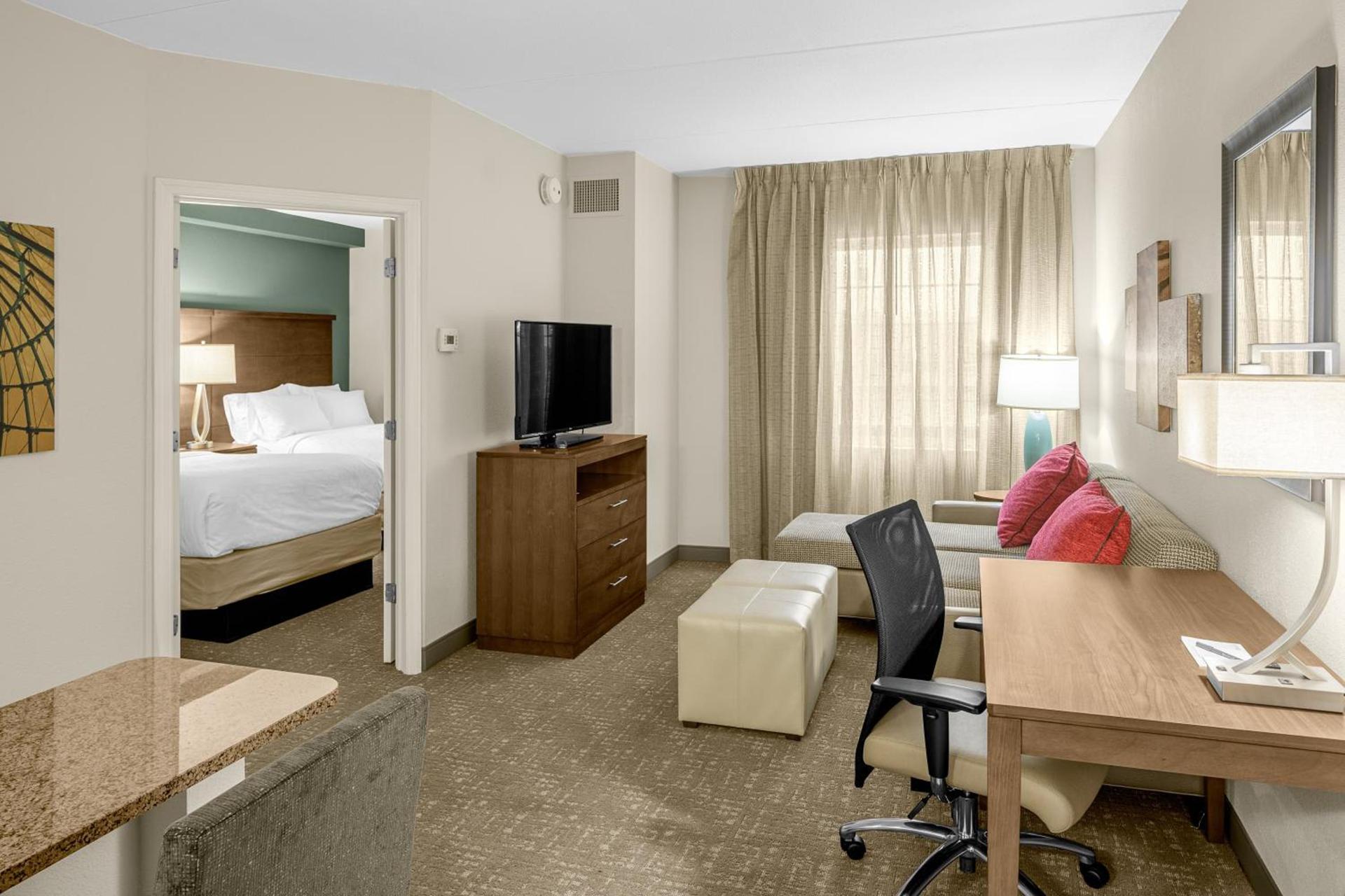 Staybridge Suites Chattanooga-Hamilton Place by IHG photo 27