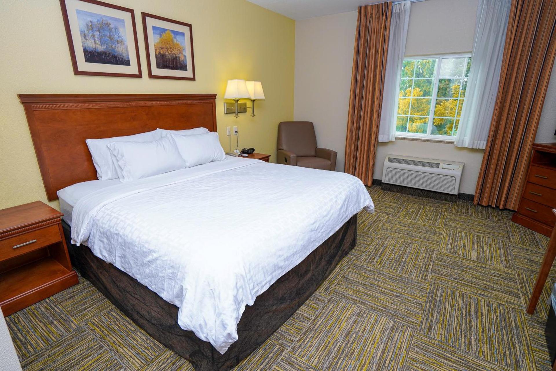 Candlewood Suites Boise - Towne Square by IHG photo 31