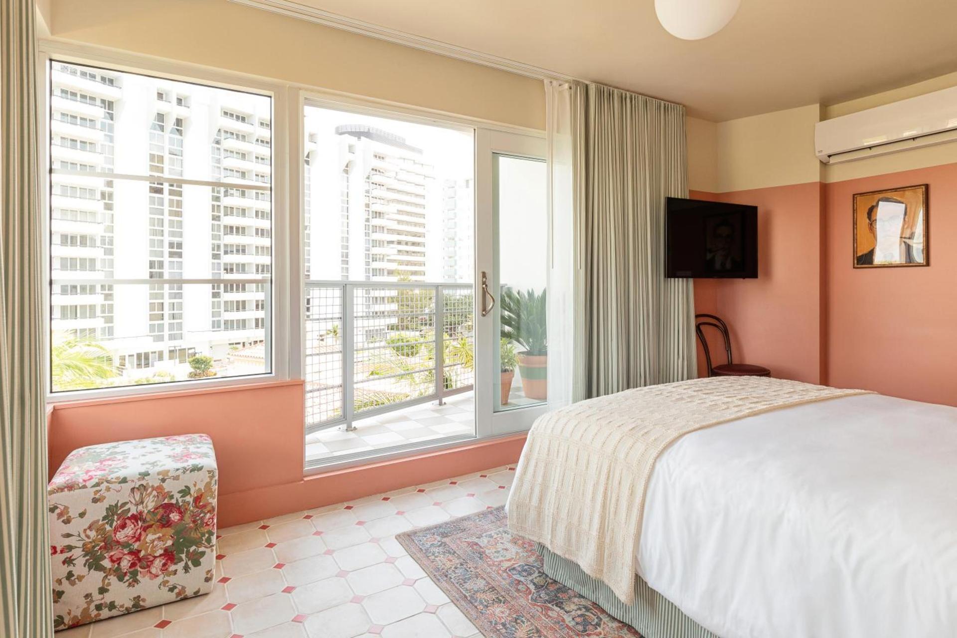 Hotel Trouvail Miami Beach photo 19