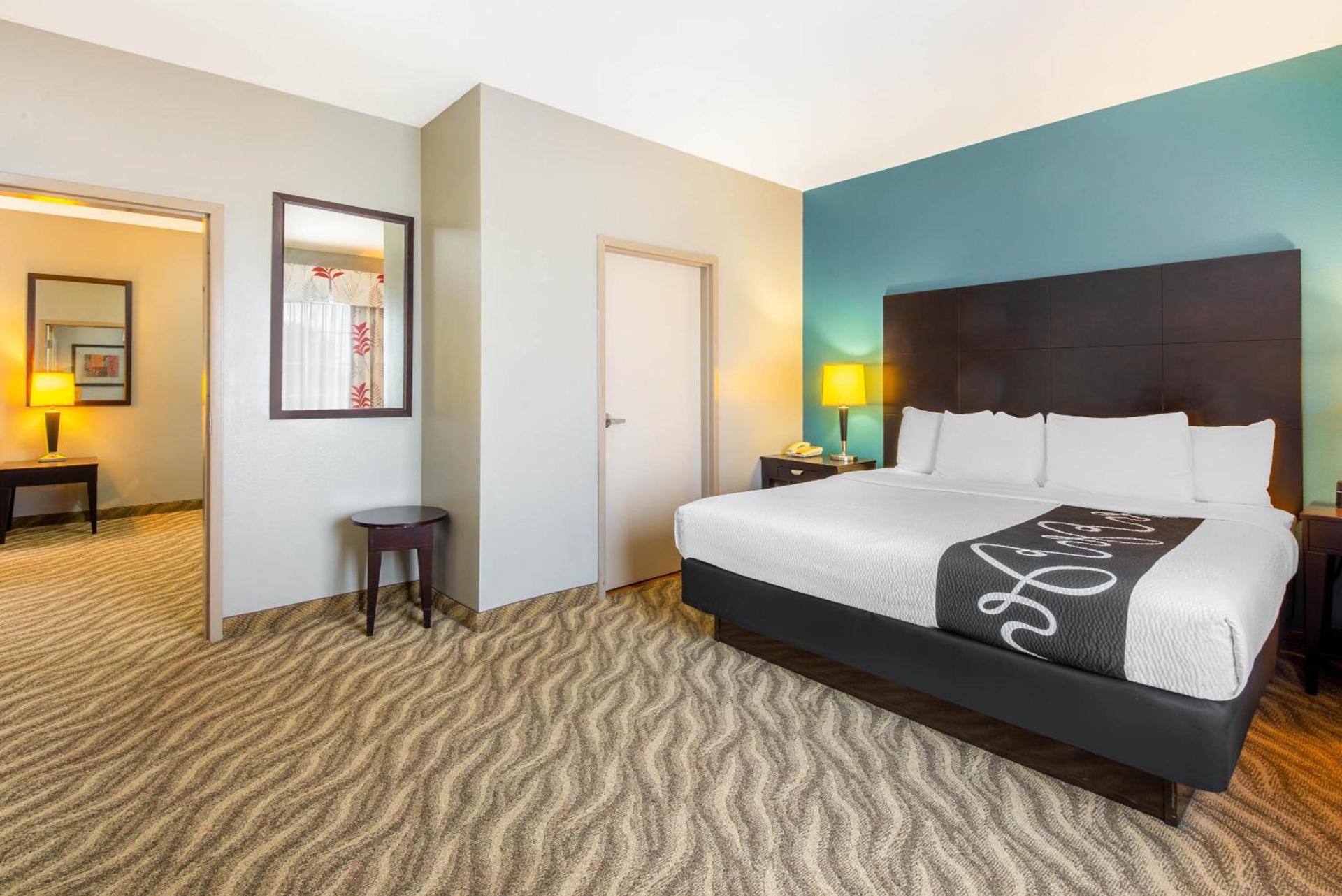 La Quinta by Wyndham Glen Rose photo 55