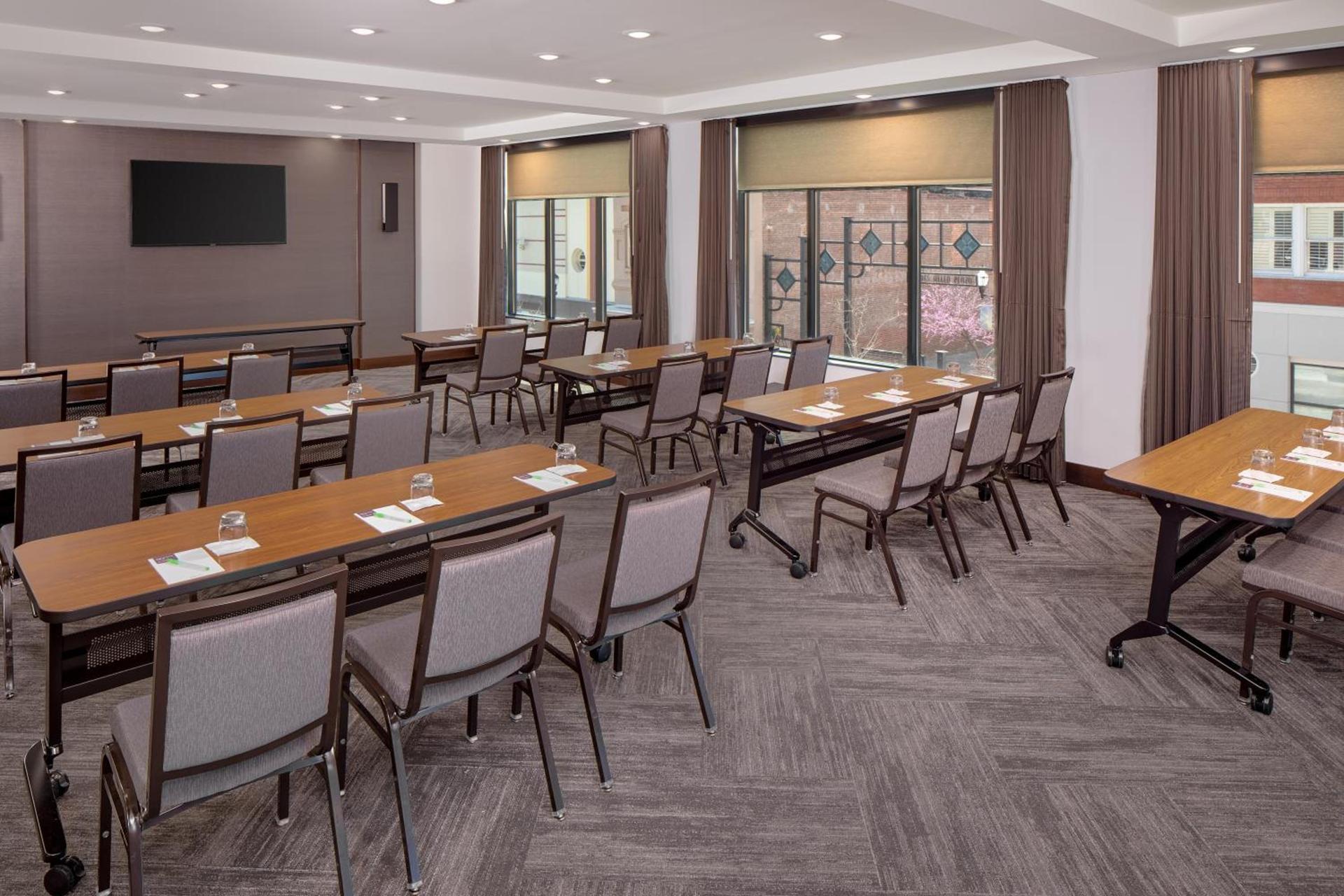 Hyatt Place Florence Downtown photo 19