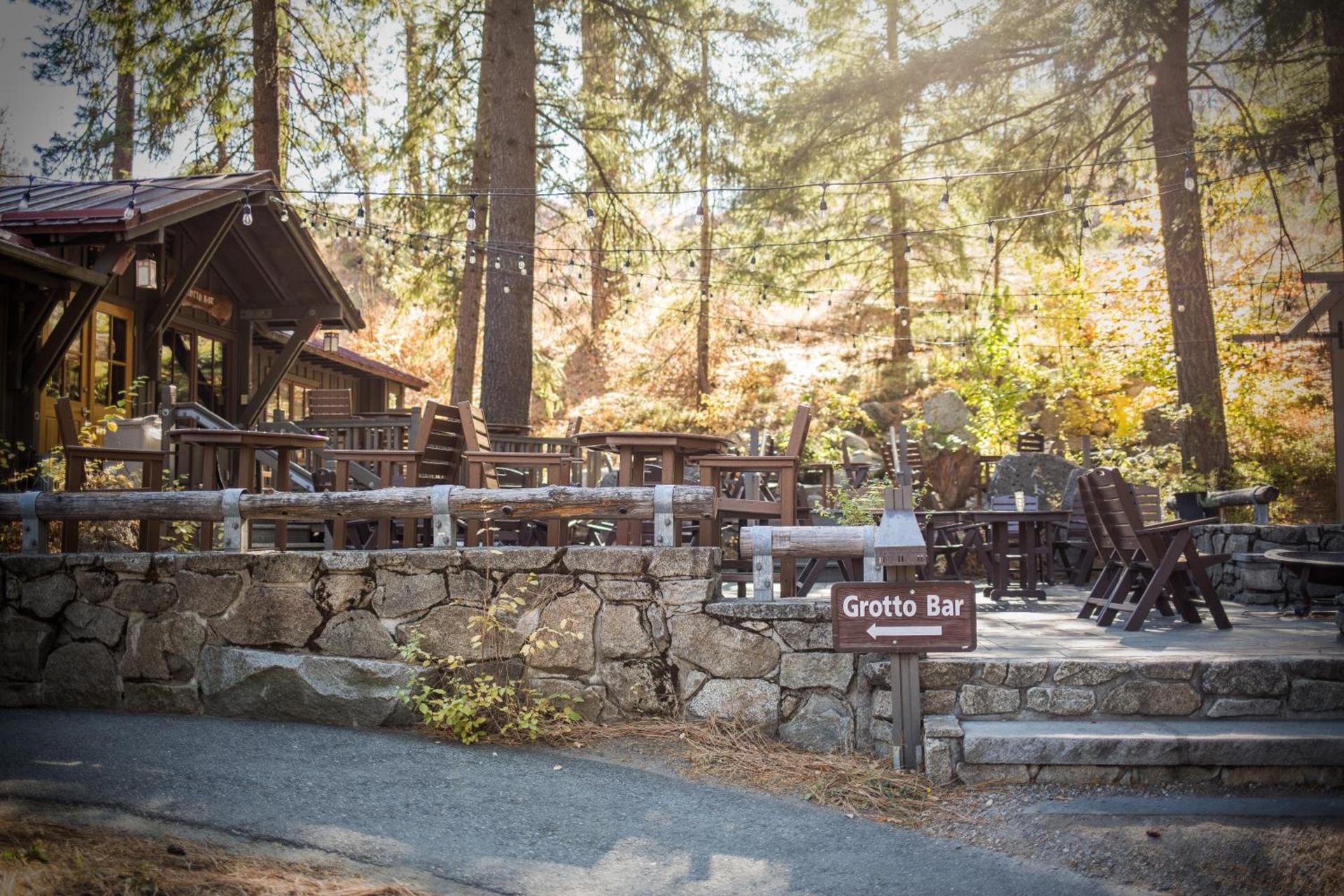 Sleeping Lady Mountain Resort & Spa photo 46