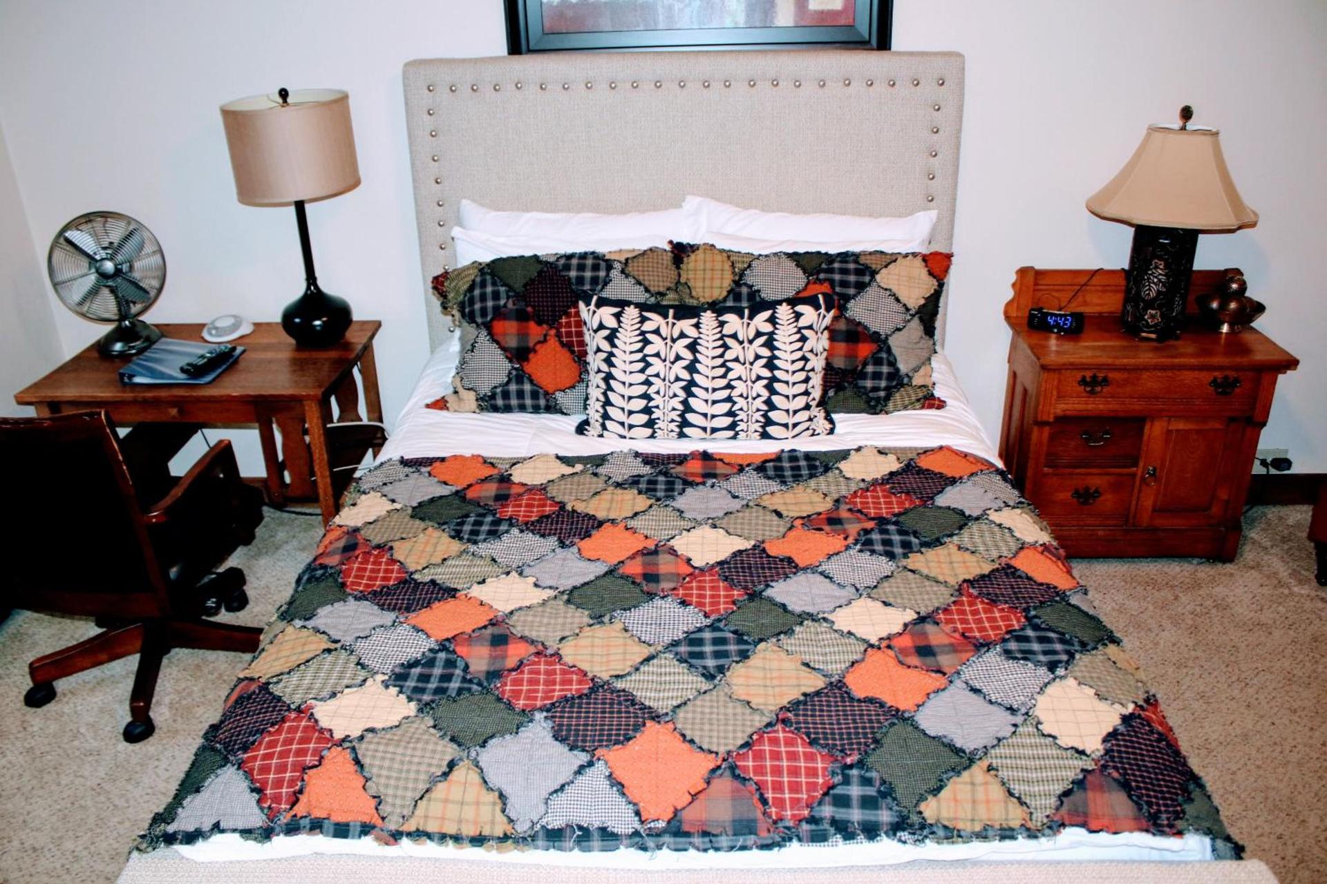 Iowa House Historic Inn photo 10