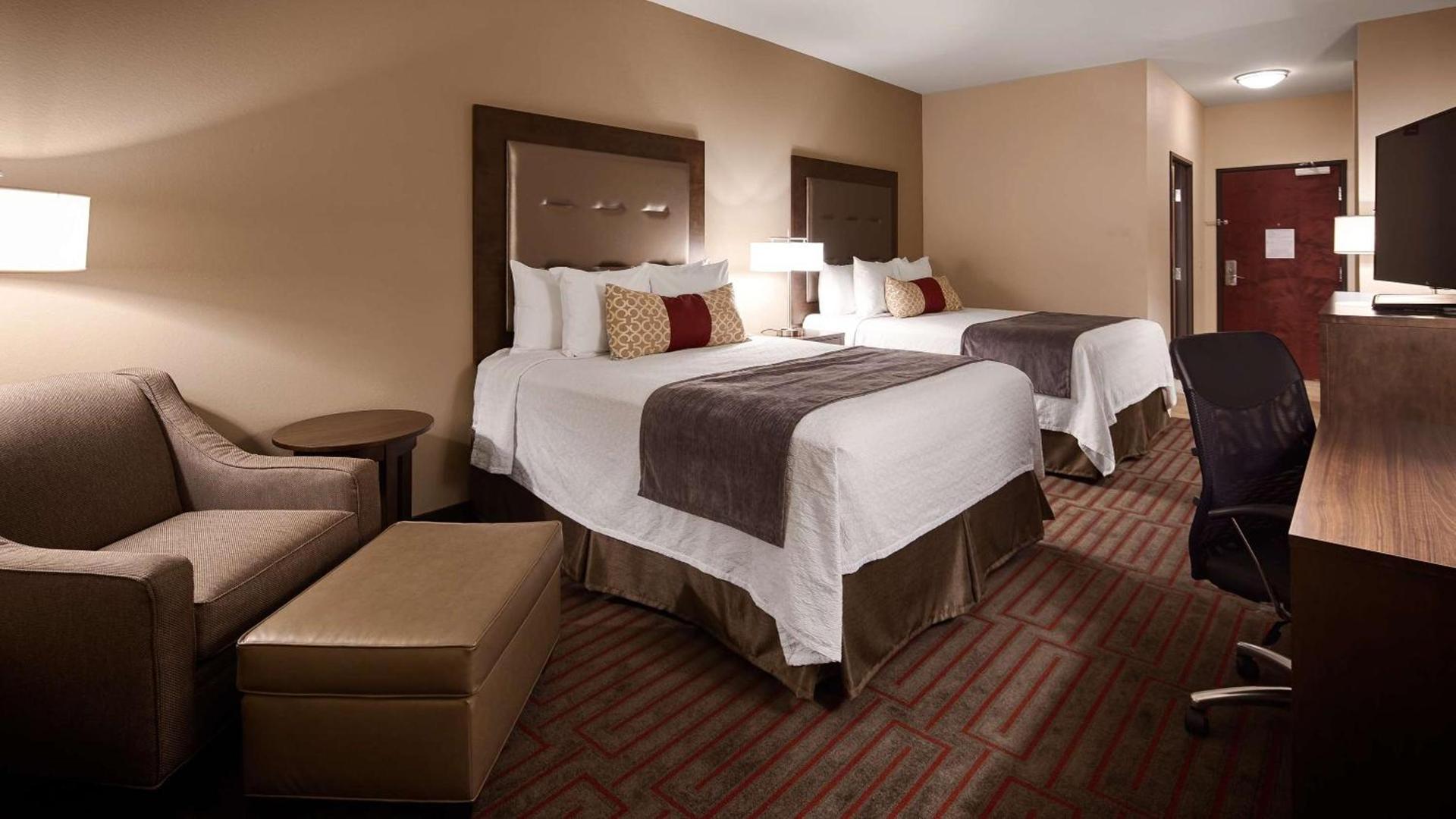 Best Western Plus Stevens County Inn photo 19