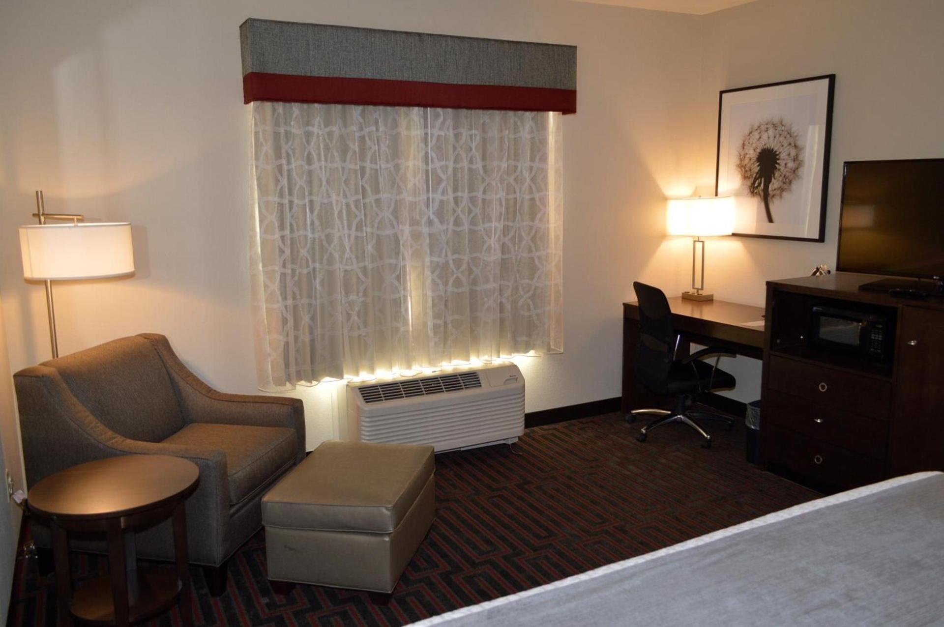Best Western Plus Stevens County Inn photo 25