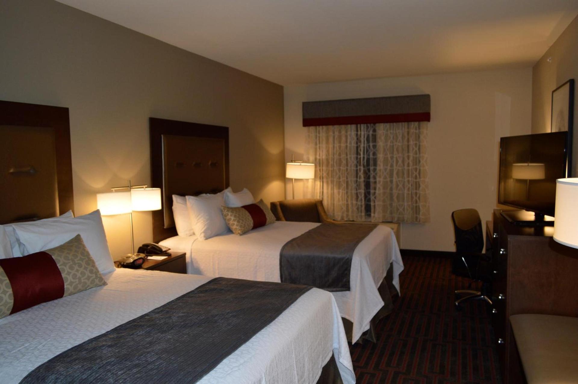 Best Western Plus Stevens County Inn photo 28