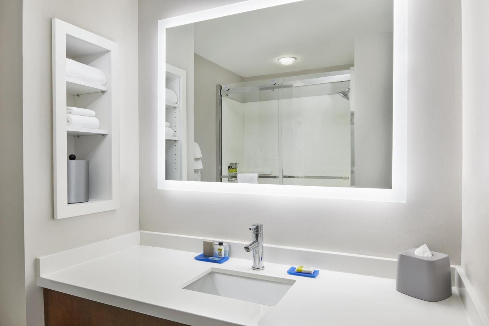 Holiday Inn Express Palatka Northwest by IHG photo 13