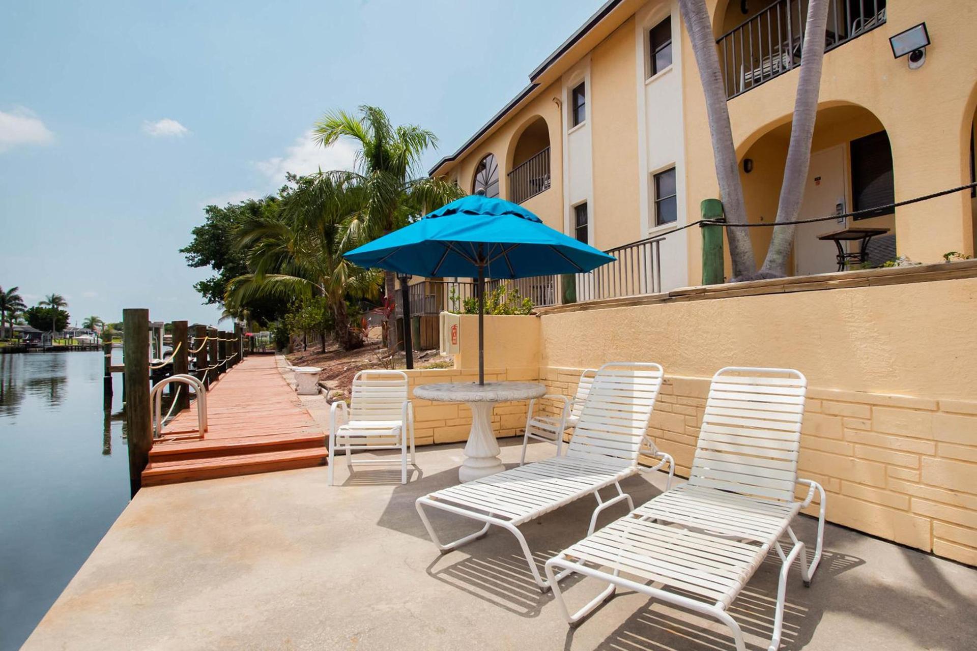 OYO Waterfront Hotel- Cape Coral Fort Myers, FL photo 8