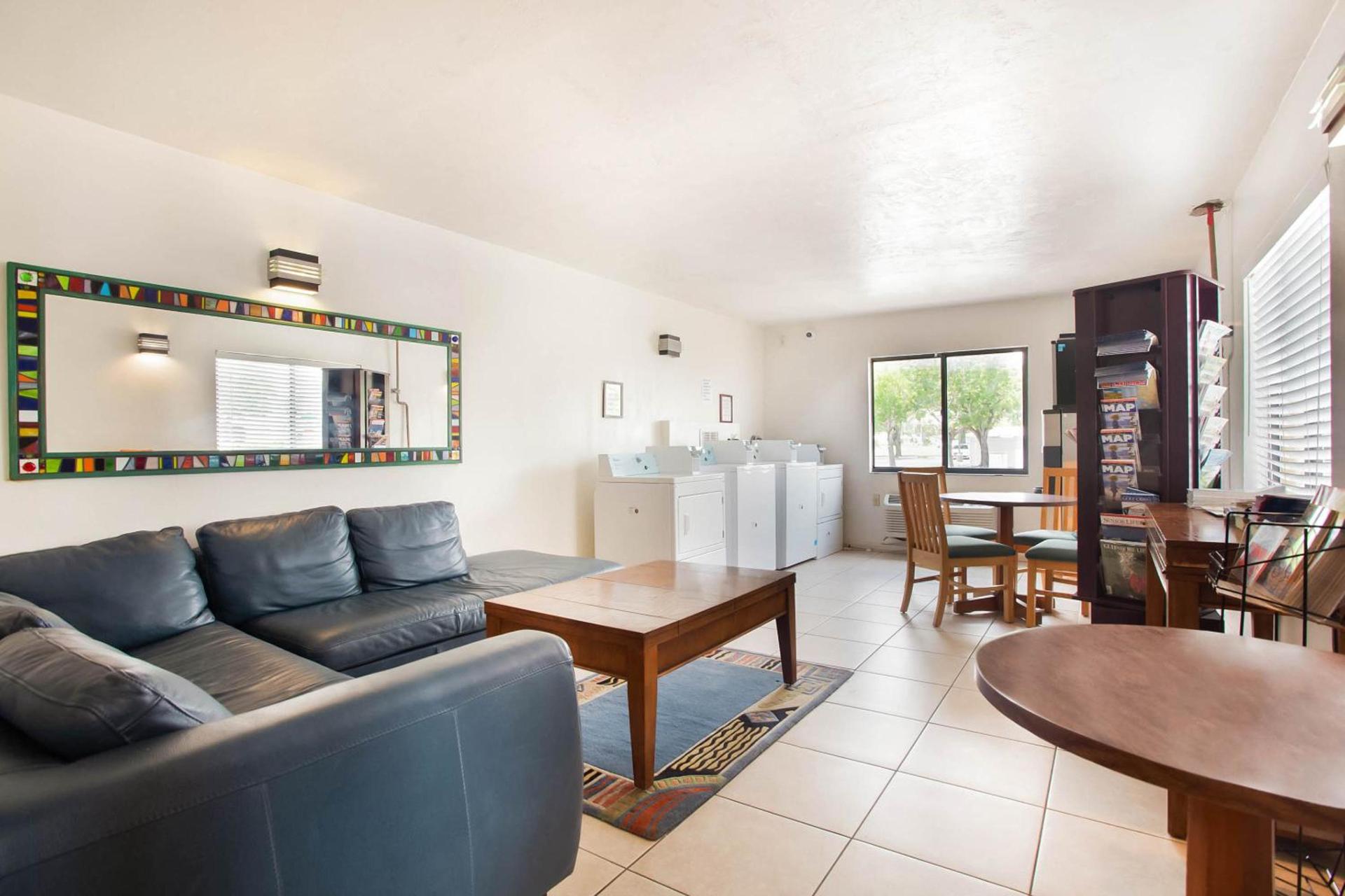 OYO Waterfront Hotel- Cape Coral Fort Myers, FL photo 11