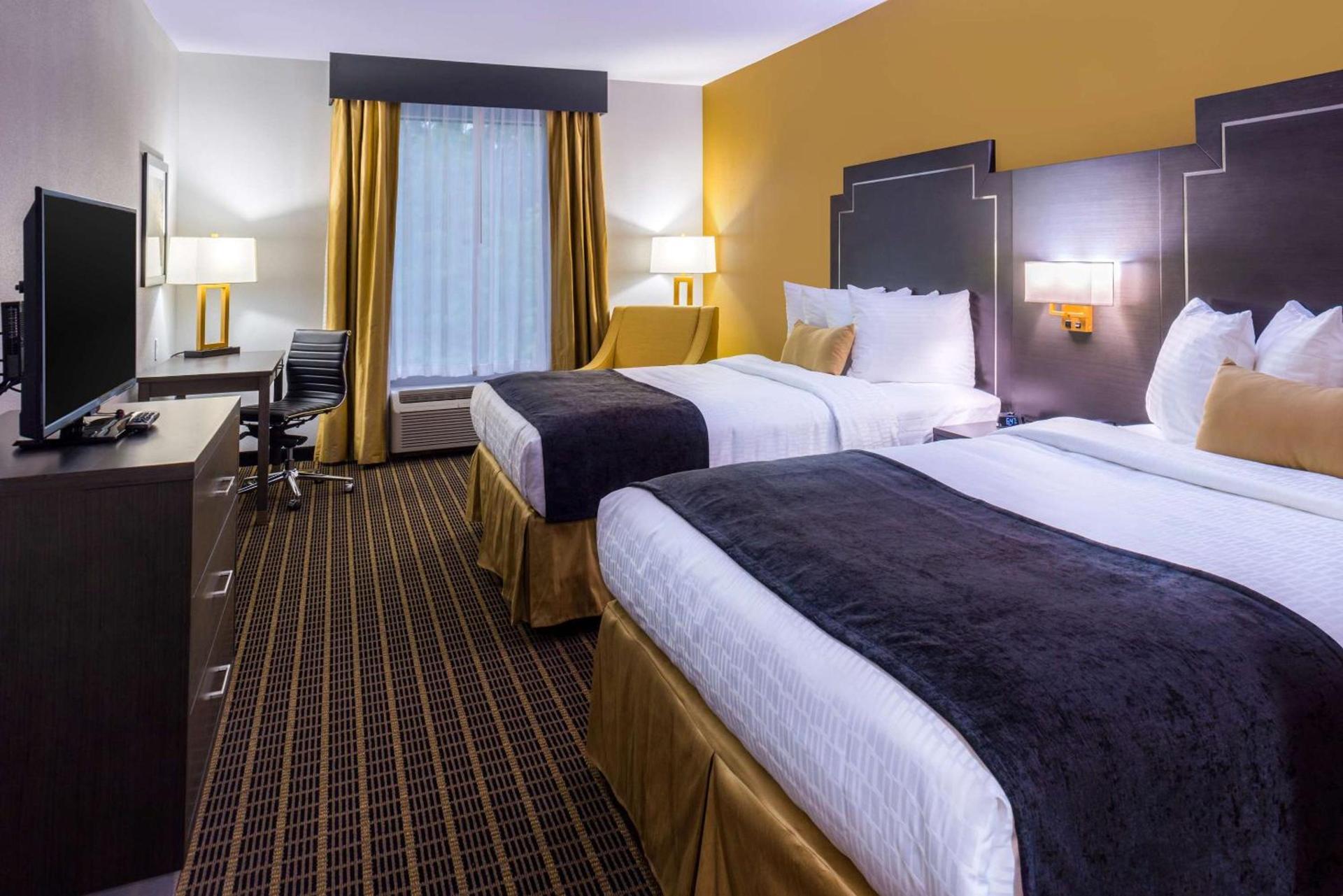 Best Western Plus Regency Park photo 23