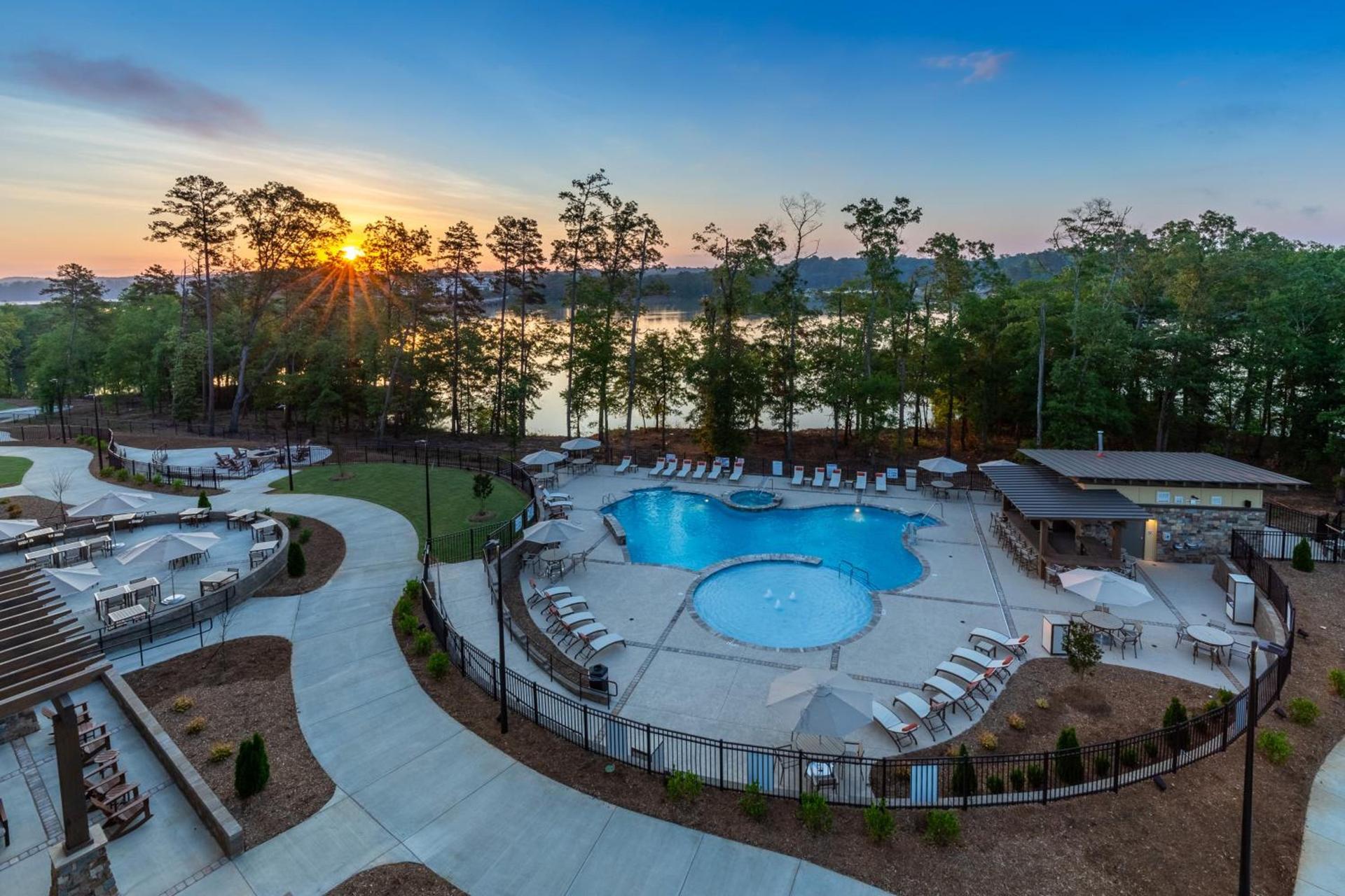 Lakeside Lodge Clemson photo 2
