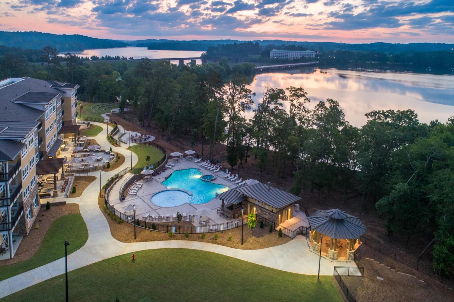 Lakeside Lodge Clemson photo 11
