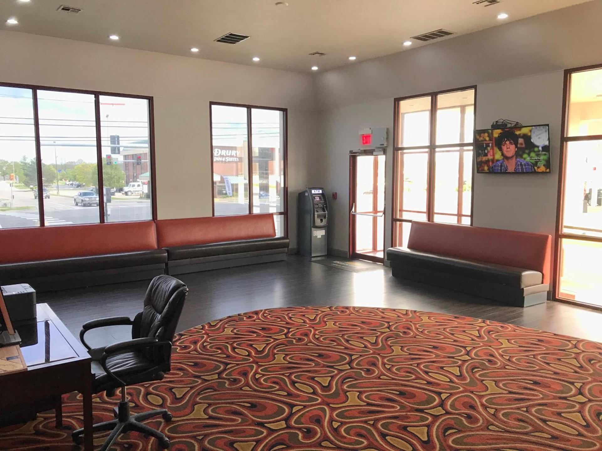 Days Inn by Wyndham Joplin photo 52