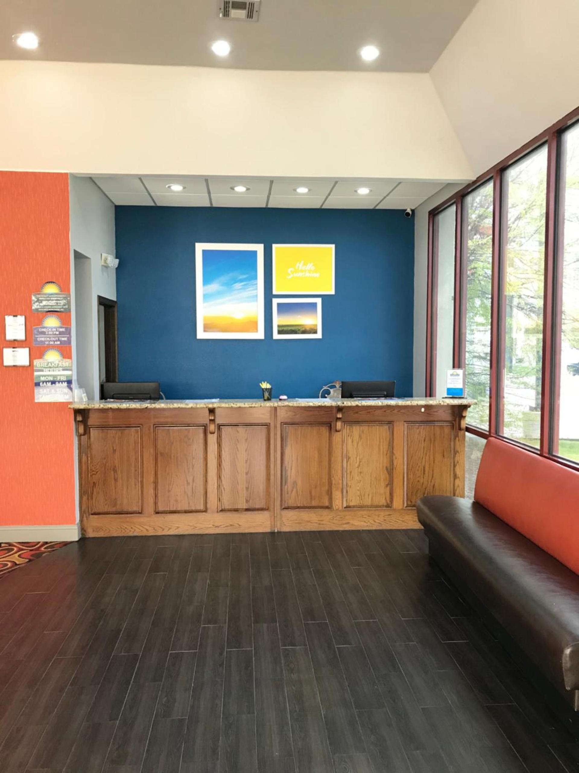 Days Inn by Wyndham Joplin photo 16