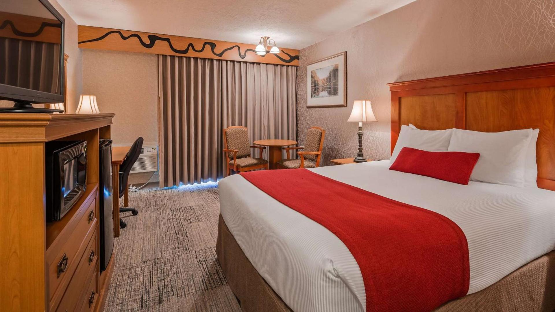 Best Western Plus Rivershore Hotel photo 68