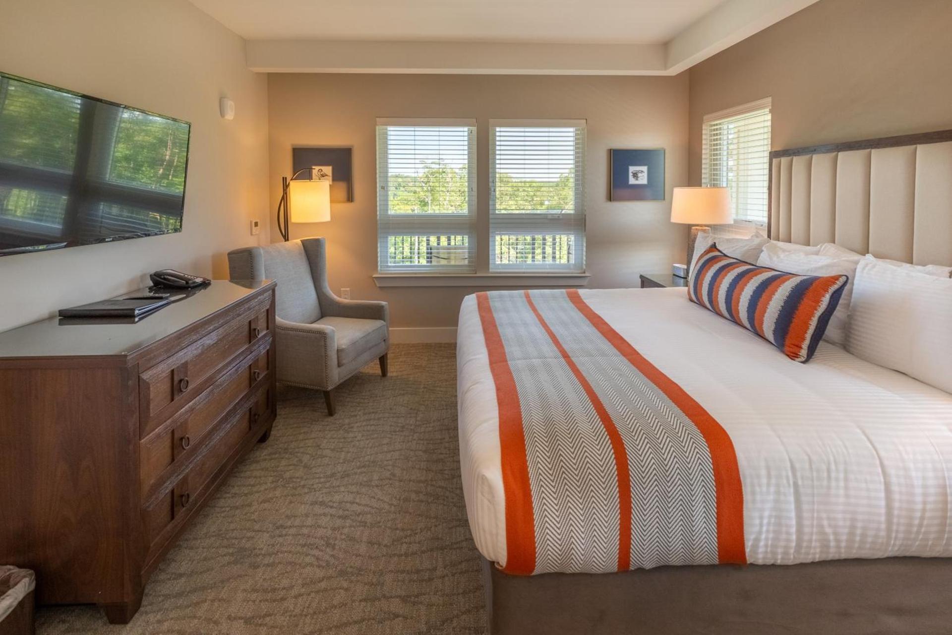 Lakeside Lodge Clemson photo 32