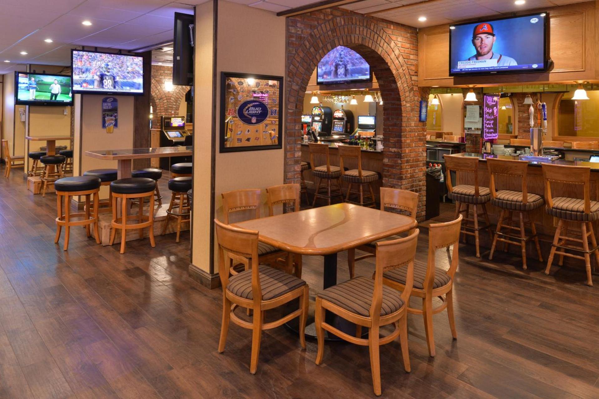 Holiday Inn Great Falls-Convention Center by IHG photo 12