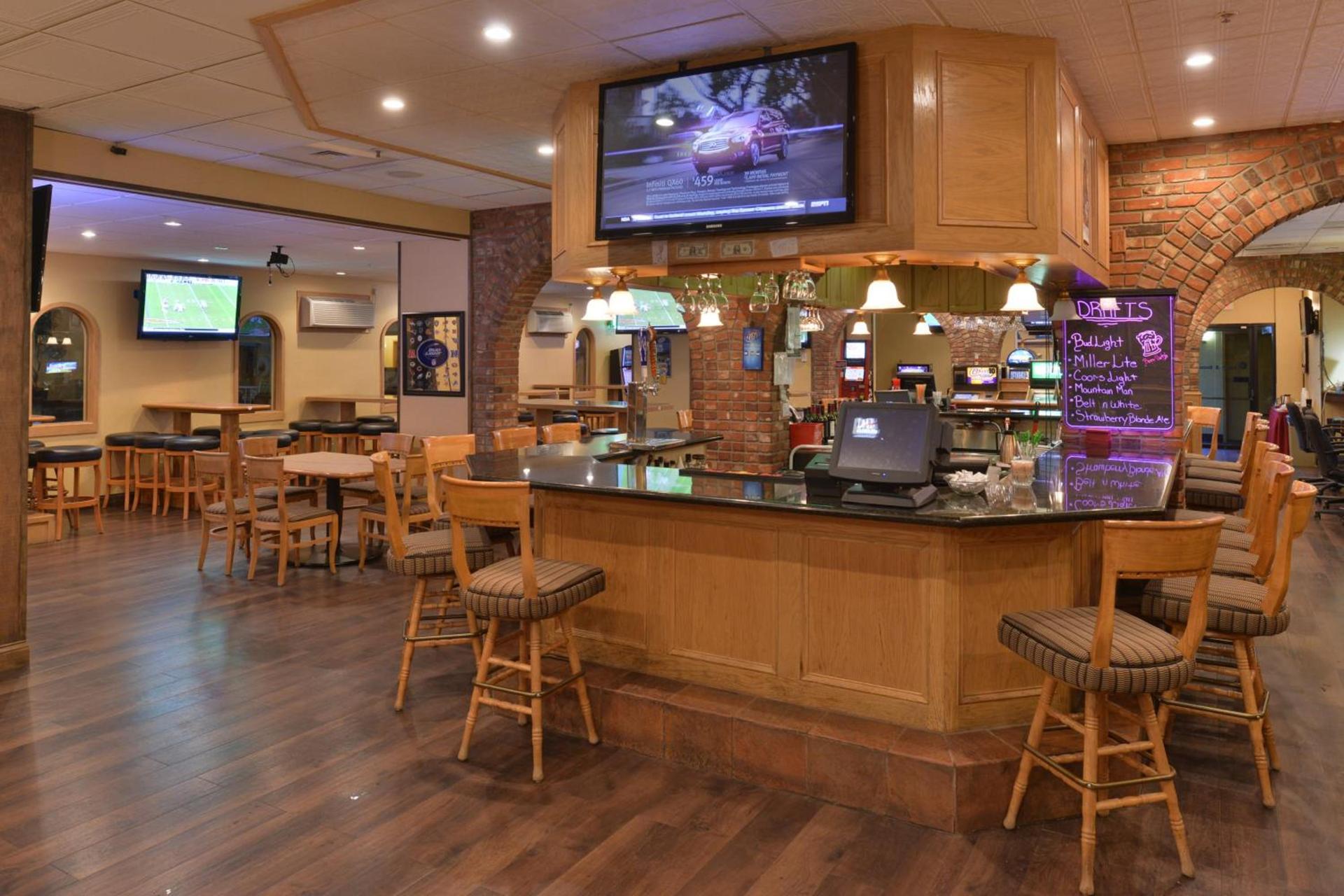 Holiday Inn Great Falls-Convention Center by IHG photo 31