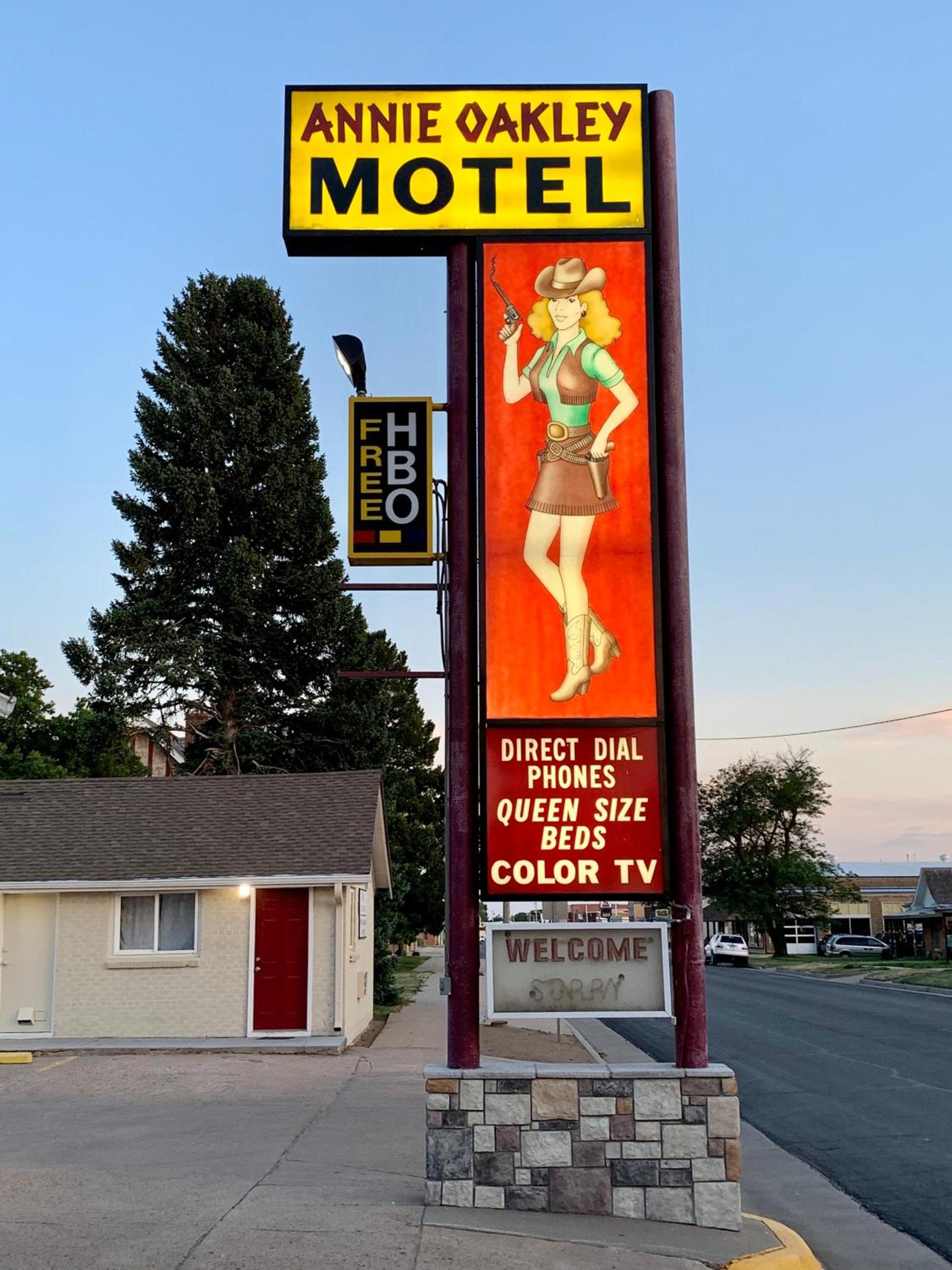 Annie Oakley Motel Oakley photo 72