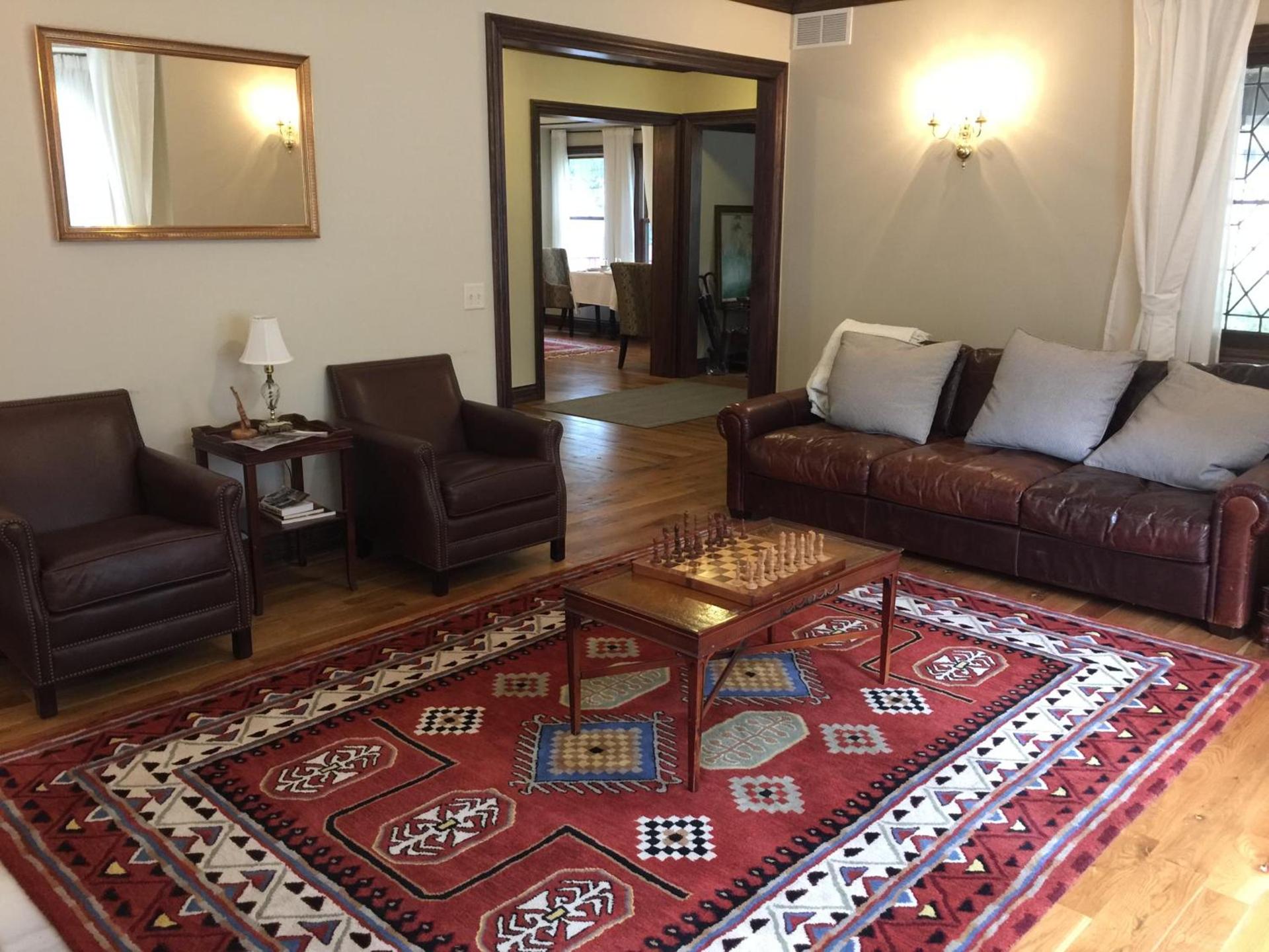 Dartmouth House Inn photo 6